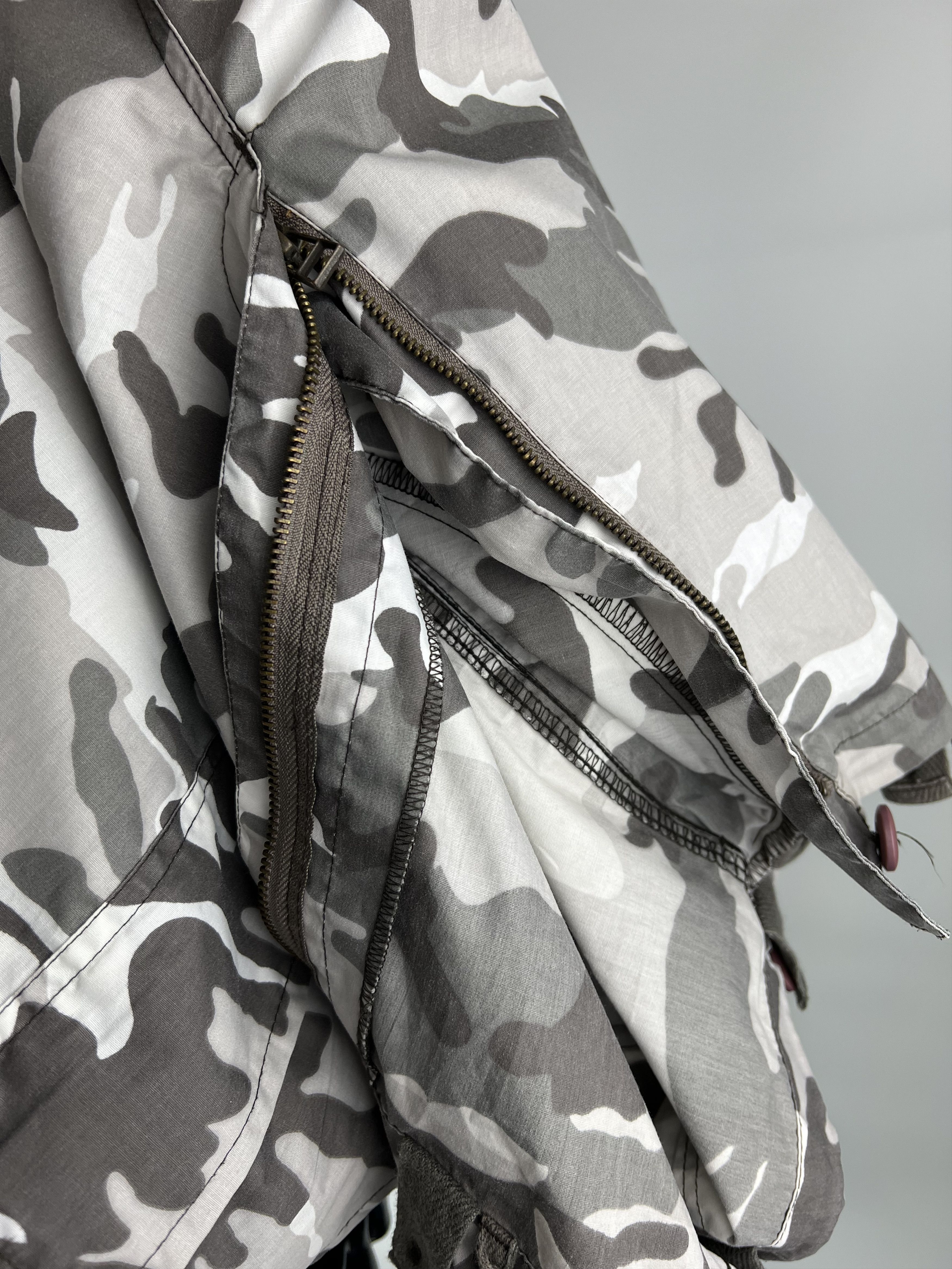 Vintage Rare Vintage 90s UFO Parachute Camo Cargo Pants Size US 30 / EU 46 - 7 Thumbnail