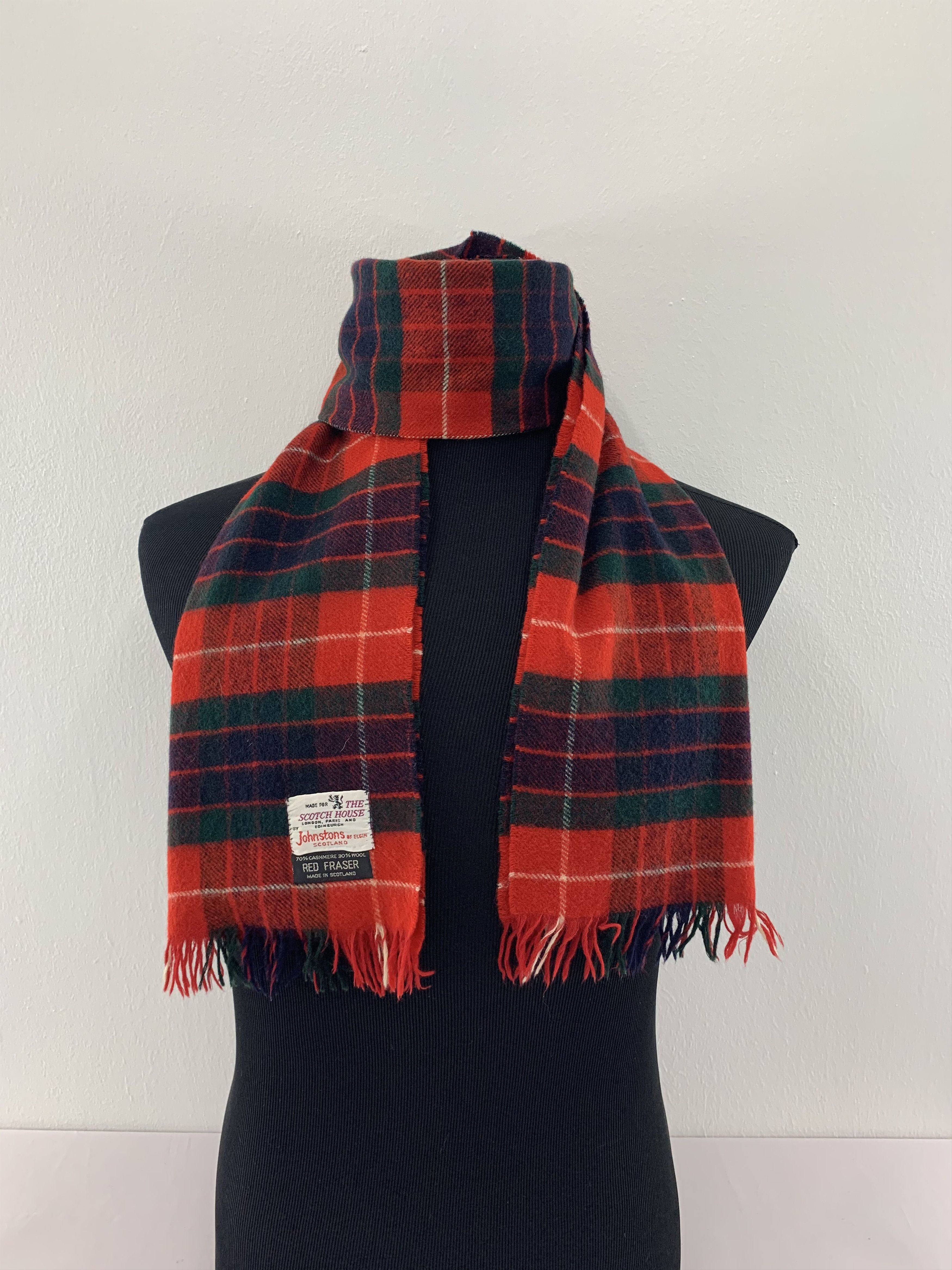 Johnstons Of Elgin Johnstons of Elgin Scarf Wool Muffler Neck Wrap BL4199 Size ONE SIZE - 1 Thumbnail