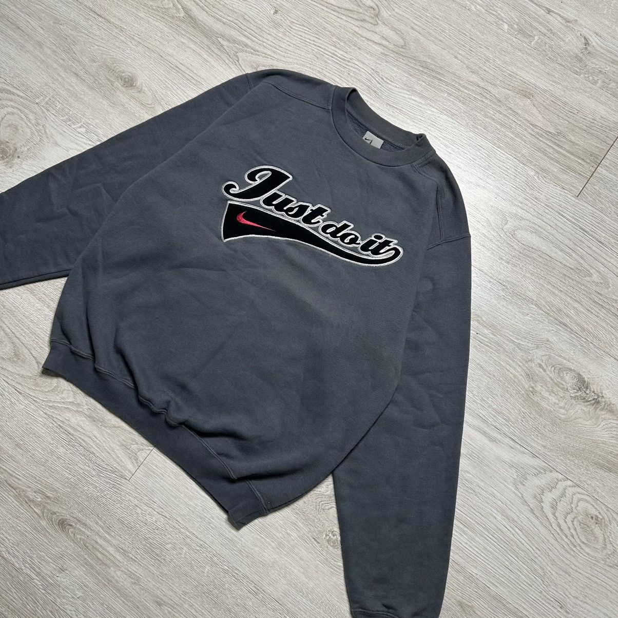 Nike Vintage Nike sweatshirt Just do it it oversize with Big logo Size US S / EU 44-46 / 1 - 2 Thumbnail