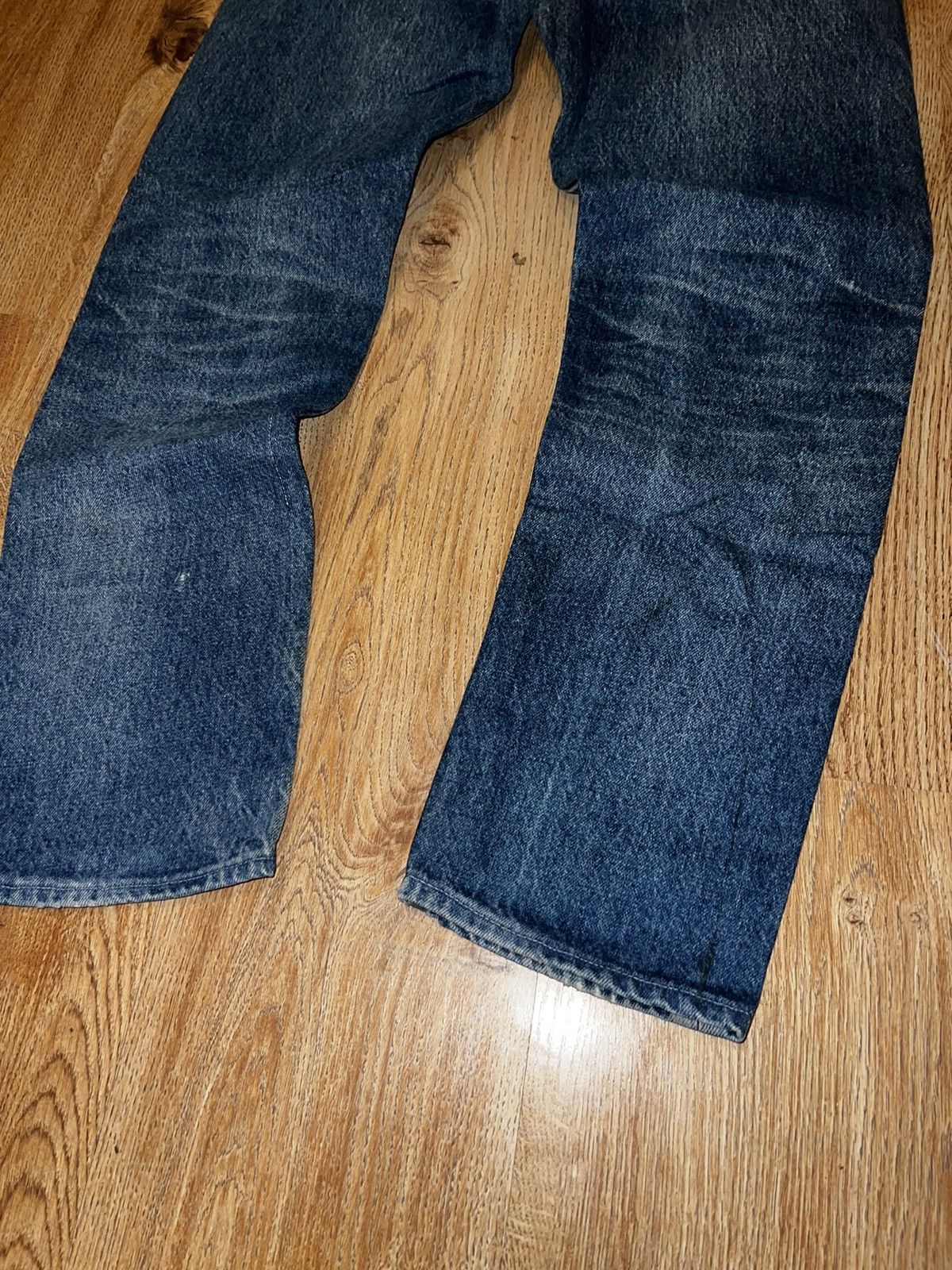 Levi's × Vintage Vintage Distressed Levis 501 Faded Blue Jeans Vintage Size US 32 / EU 48 - 14 Thumbnail