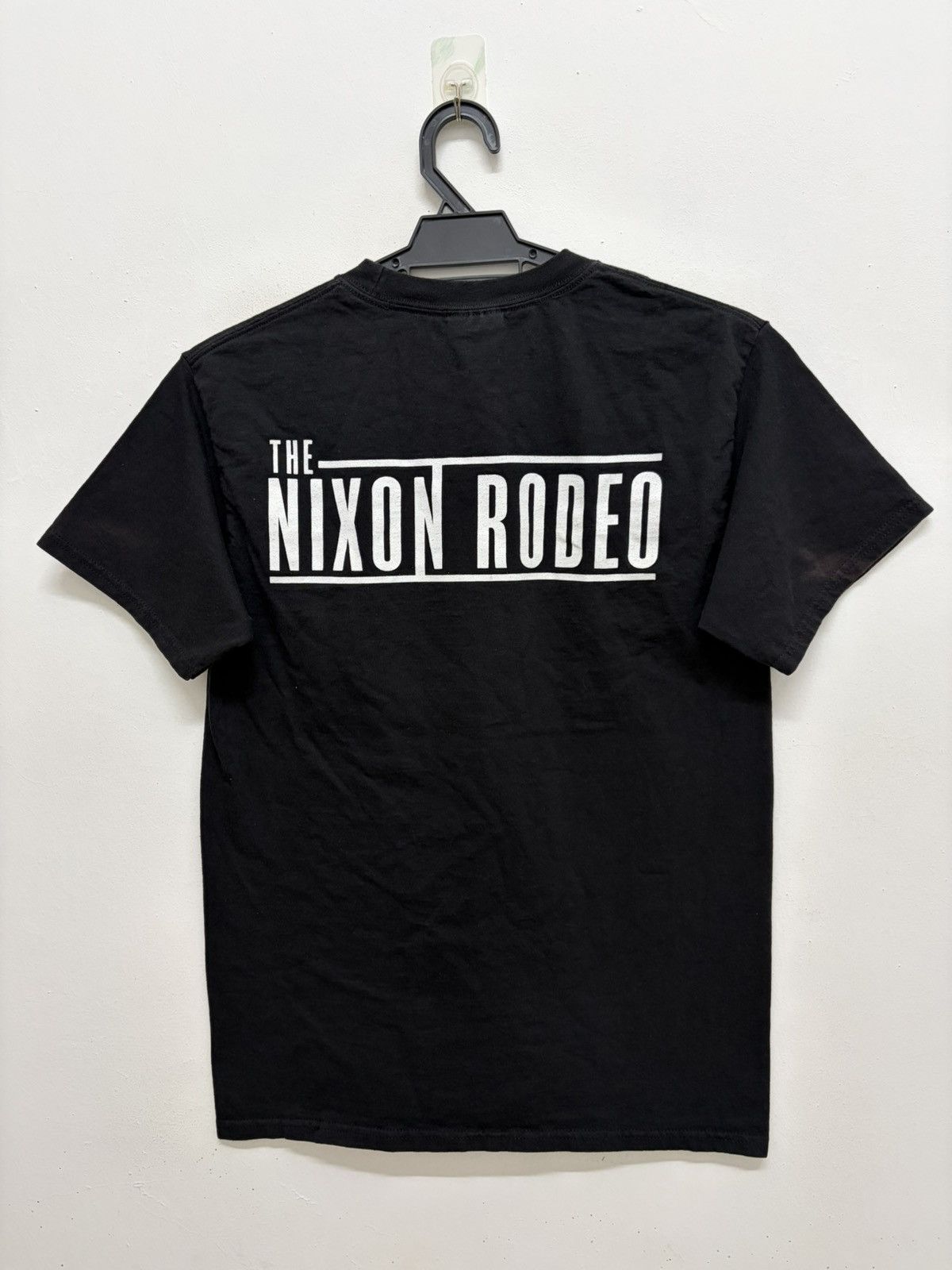 Band Tees THE NIXON RODEO THE UNDERSTATEMENT ROCK BAND TEE Size US S / EU 44-46 / 1 - 2 Thumbnail