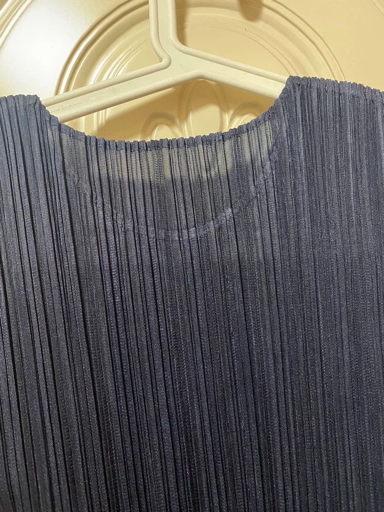 Issey Miyake Issey Miyake size:2 Deep blue iridescent dress Size S / US 4 / IT 40 - 4 Thumbnail