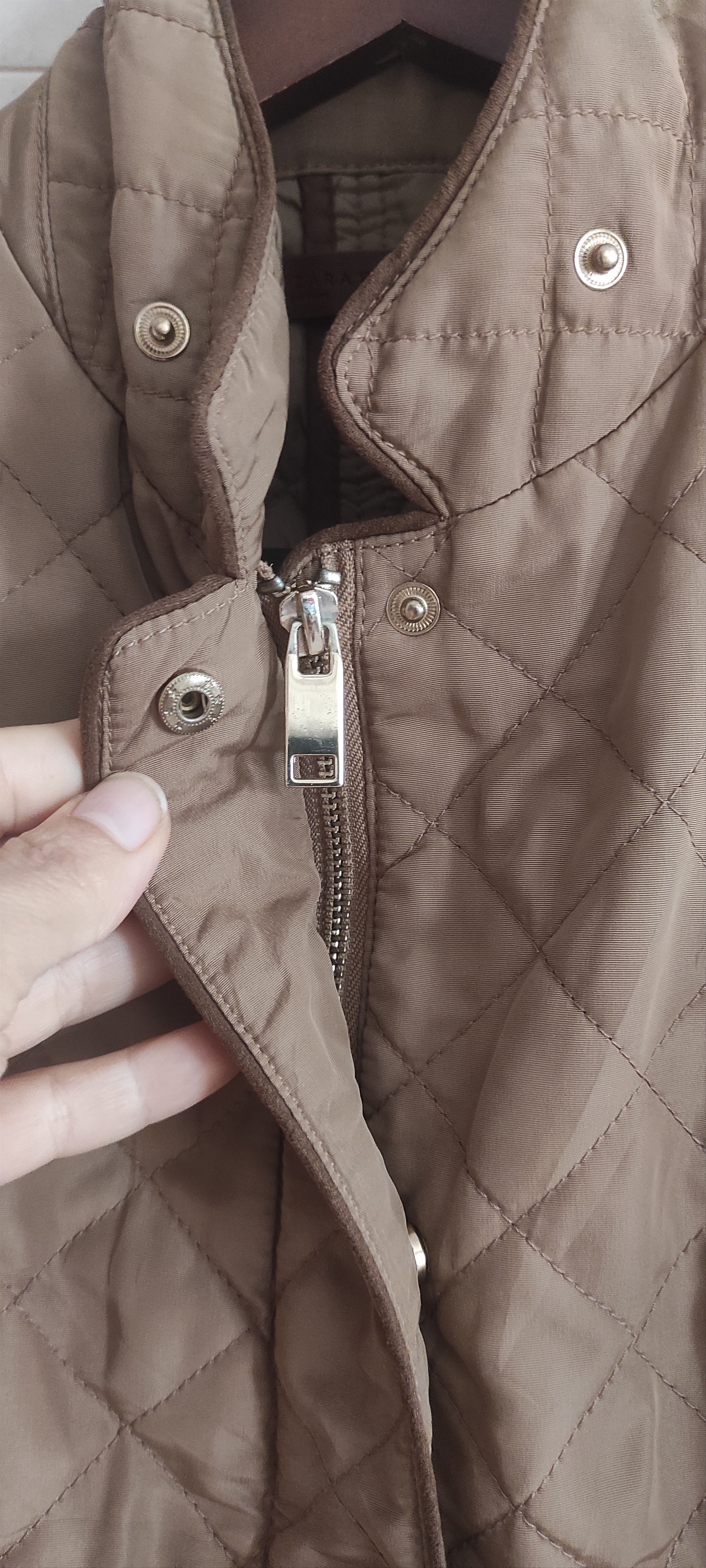 Zara Zara Beige Quilted Women Jacket - Size M Size L / US 10 / IT 46 - 12 Thumbnail