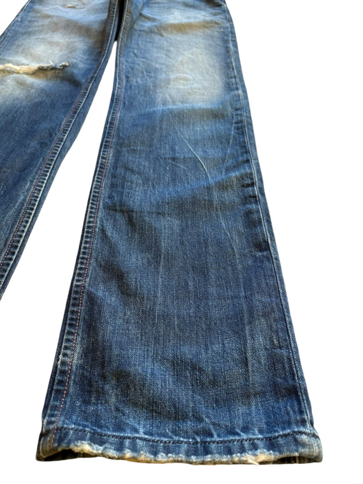 Diesel × Diesel Black Gold Vintage Diesel Faded Blue Wash Distressed Slim Jeans Size US 34 / EU 50 - 7 Thumbnail