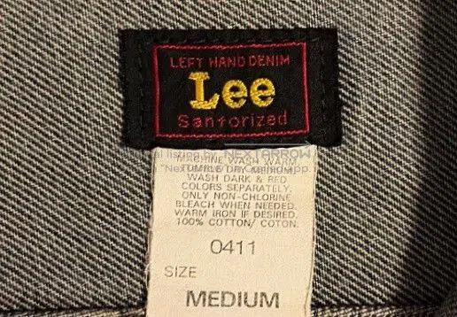 VINNY's Vintage 90s Lee Denim Jacket. Size US M / EU 48-50 / 2 - 3 Thumbnail