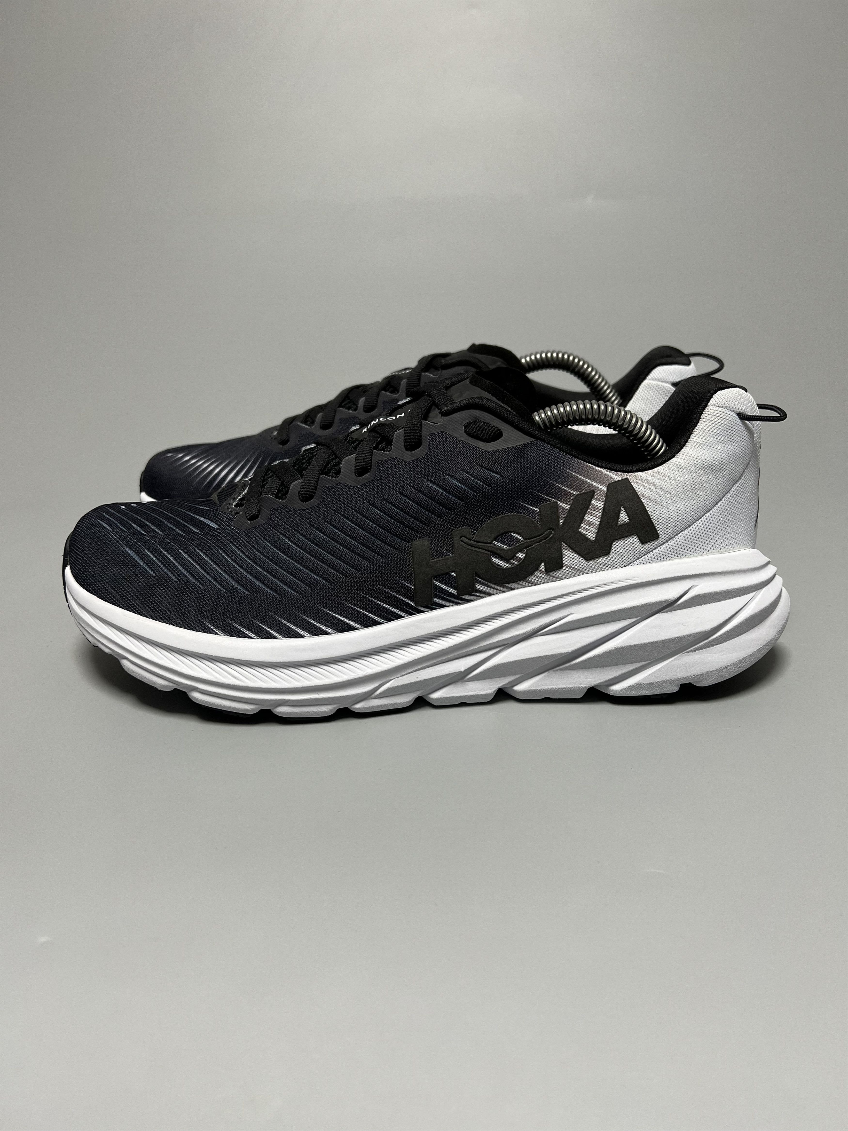 Hoka 9.5B Hoka One One Rincon 3 Women's Running Shoes Walking Gym Size US 9.5 / IT 39.5 - 1 Thumbnail