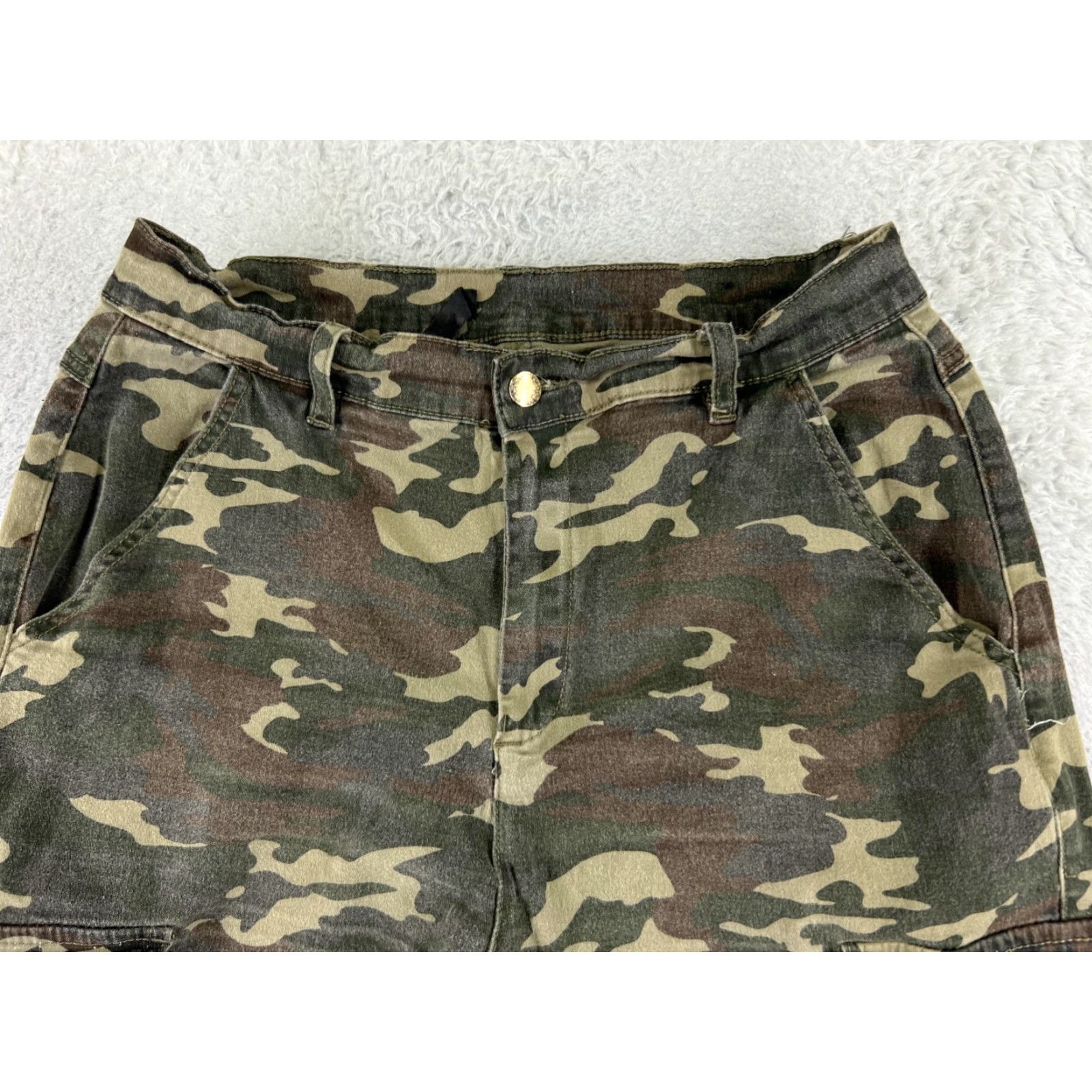 Almost Famous VINTAGE Almost Famous Women's Jeans Pants XL Green Camouflage Cargo Tapered Cotton Size 40" / US 18 - 4 Thumbnail