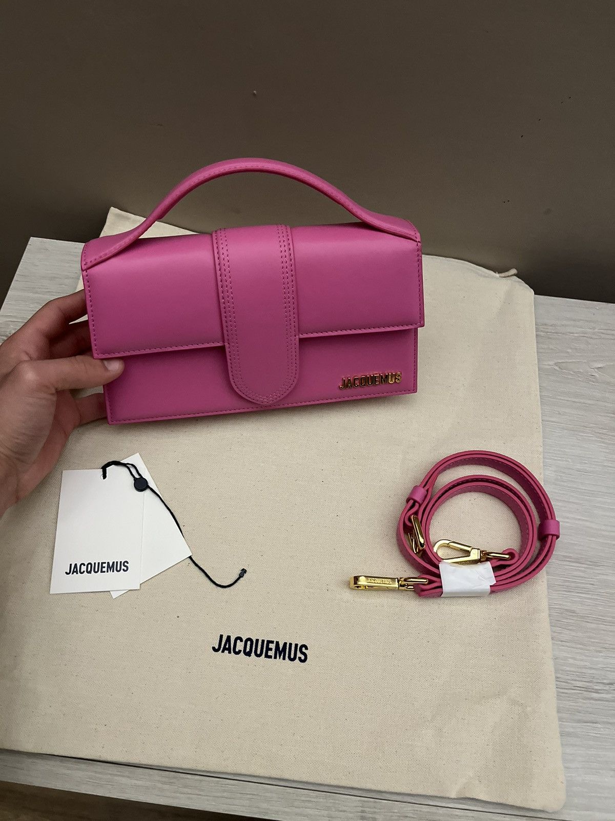 Jacquemus Jacquemus Le Grand Neon Pink Size ONE SIZE - 1 Thumbnail