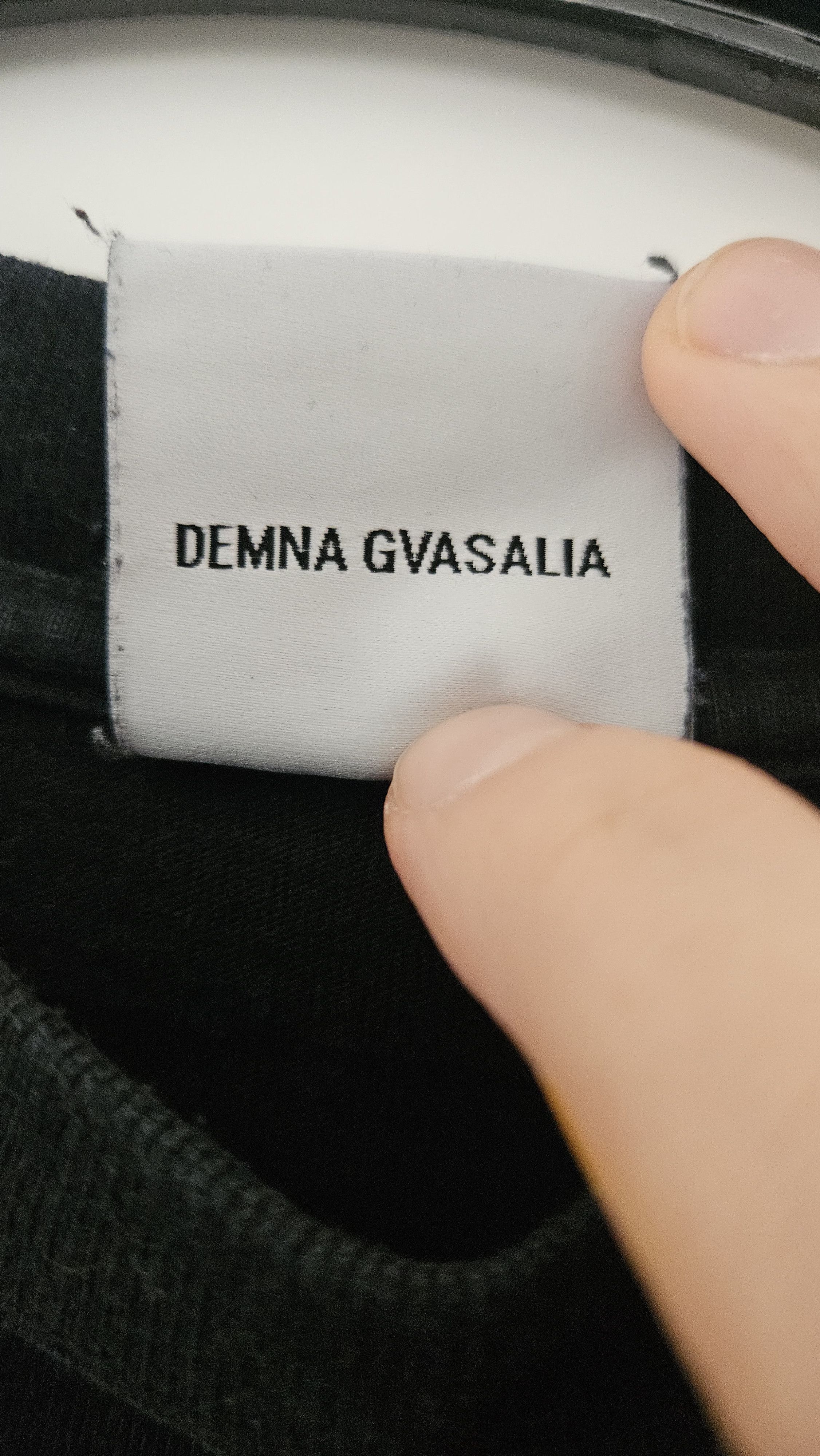 Vetements VETEMENTS UNISEX WINTER 2018 Size US L / EU 52-54 / 3 - 7 Thumbnail