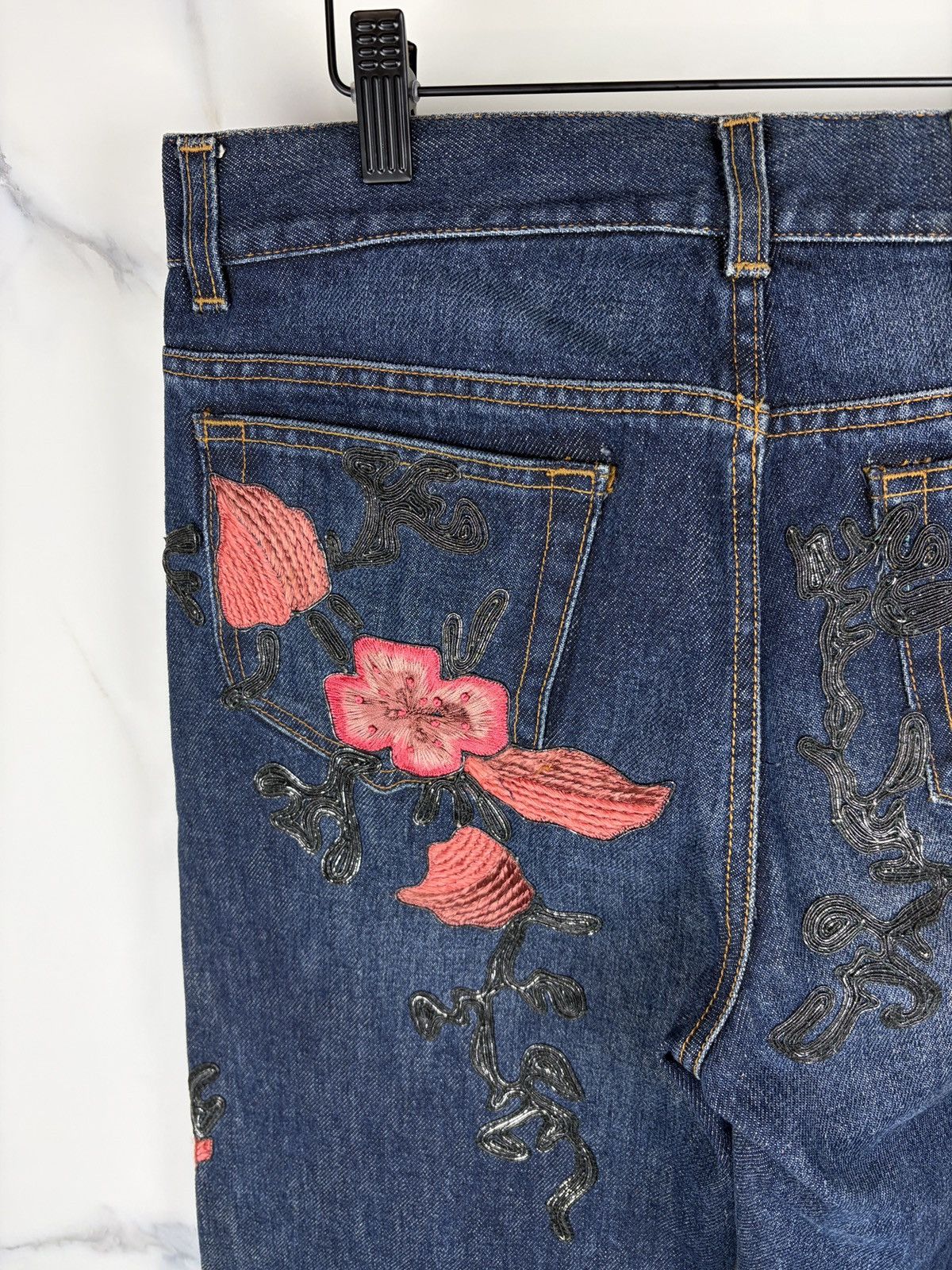 Gucci AW99 Gucci Tom Ford Runway Floral Embroidered Denim Jeans Size US 30 / EU 46 - 11 Thumbnail
