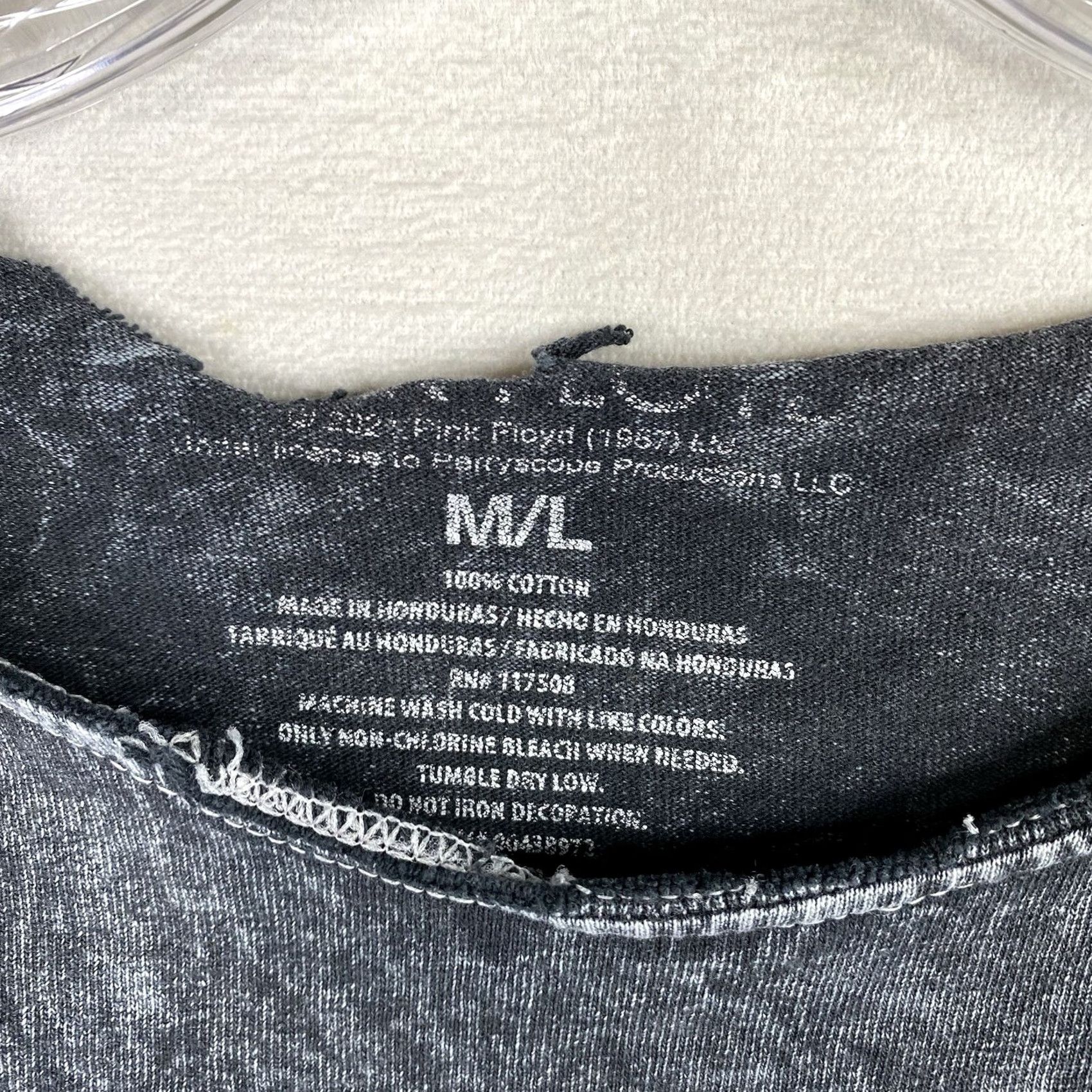 Vintage Pink Floyd Crop Top Womens M/L Short Sleeve Gray Prism Distressed Cropped T-Shirt Size L / US 10 / IT 46 - 3 Thumbnail