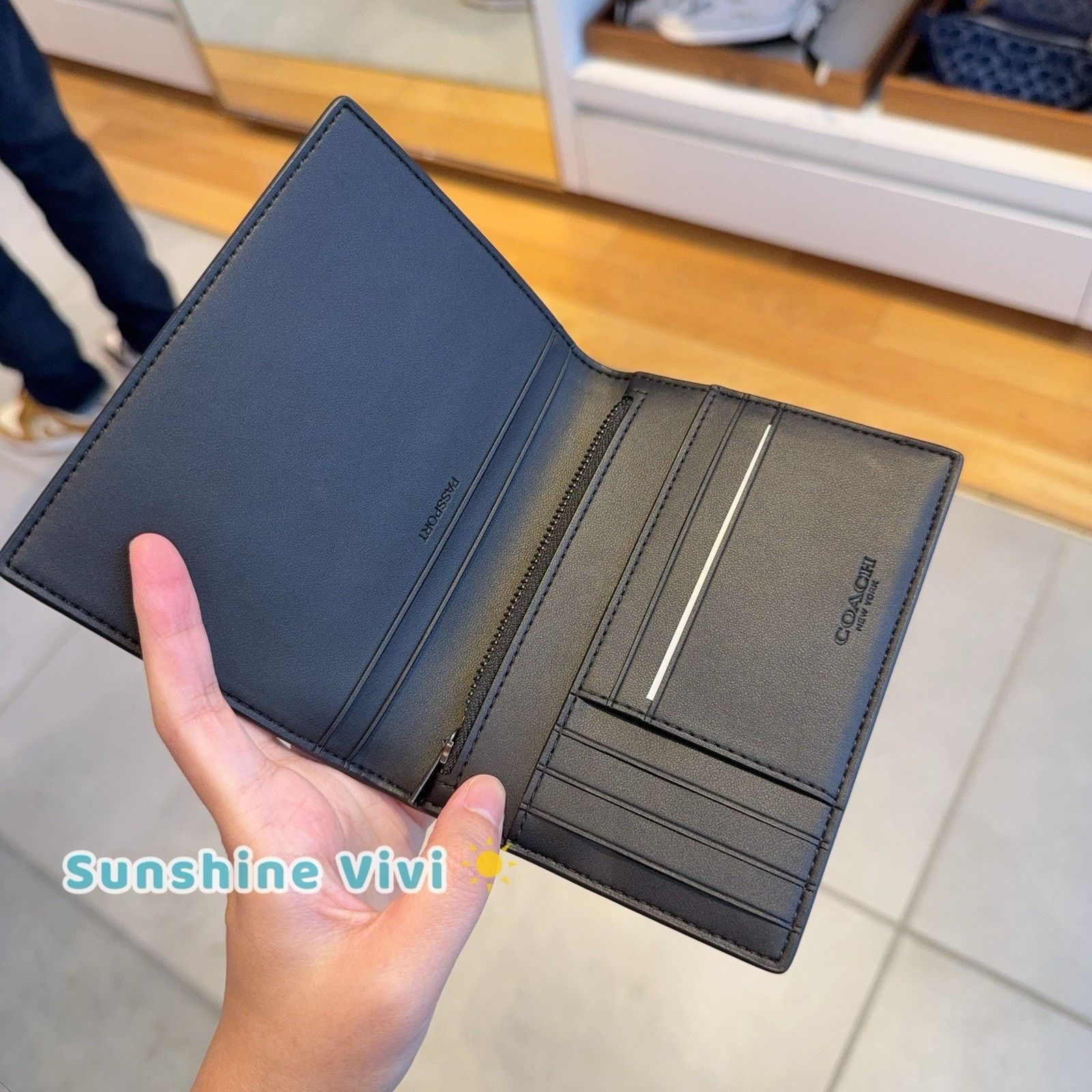 Coach NWT Coach Passport Case Case CW170 Gunmetal/Charcoal/Black Size ONE SIZE - 3 Thumbnail