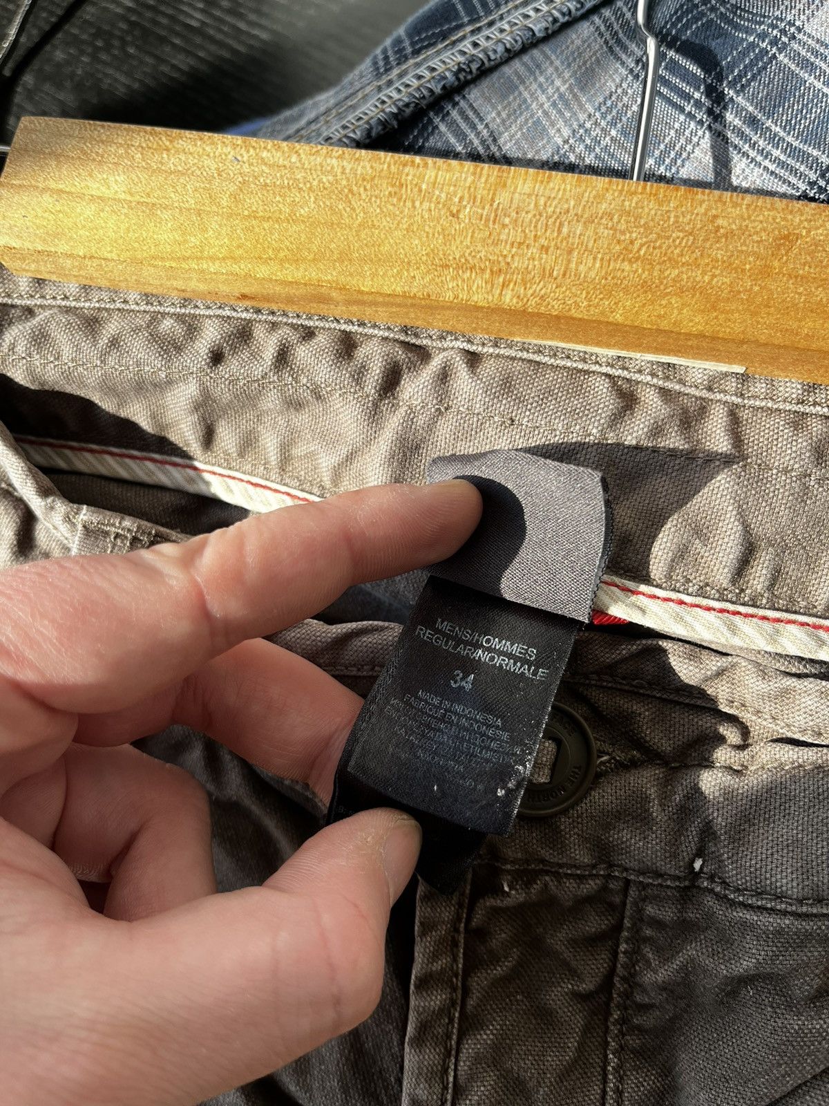 The North Face × Vintage The north face vintage pants size 34 Size US 34 / EU 50 - 20 Thumbnail