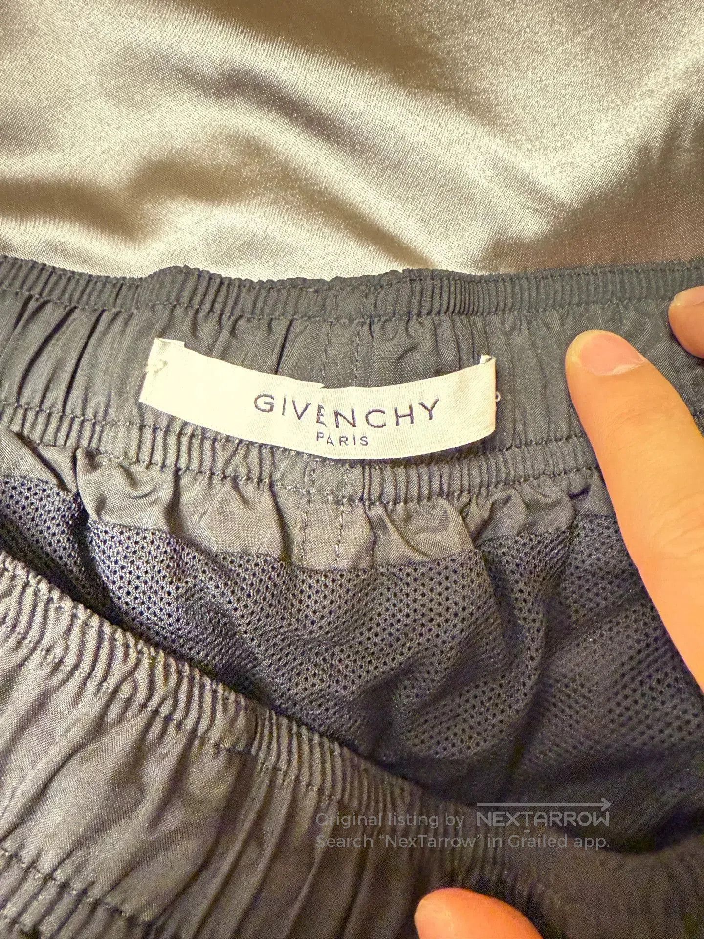 Givenchy givenchy logo nylon athletic shorts. Size US 34 / EU 50 - 3 Thumbnail