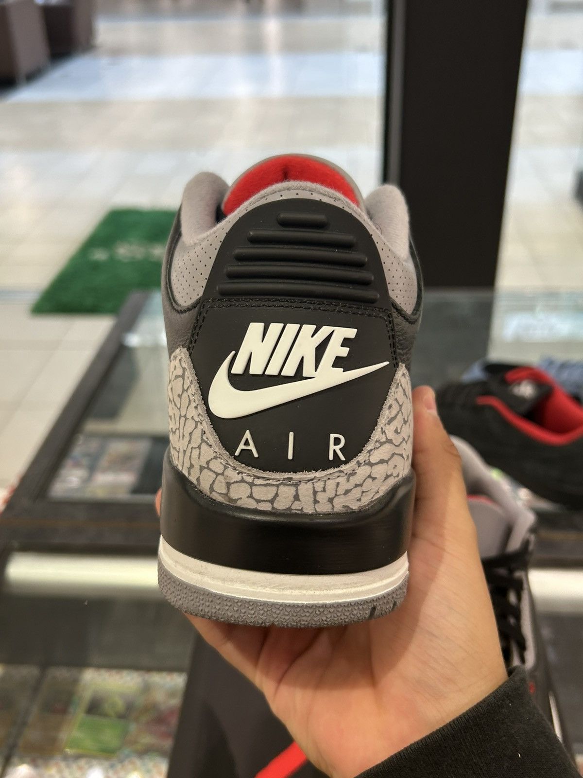 Jordan Brand Jordan 3 black cement 2024 Size US 9 / EU 42 - 8 Thumbnail