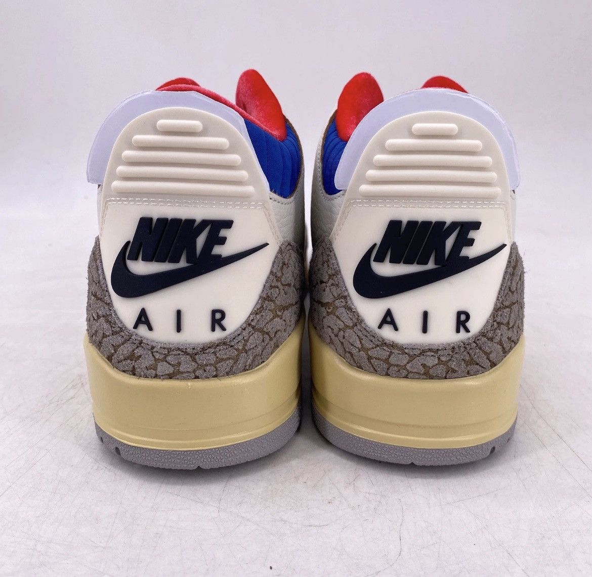 Nike Air Jordan 3 Retro "SEOUL 2.0" 2025 - Size 10.5 - Size US 10.5 / EU 43-44 - 4 Thumbnail