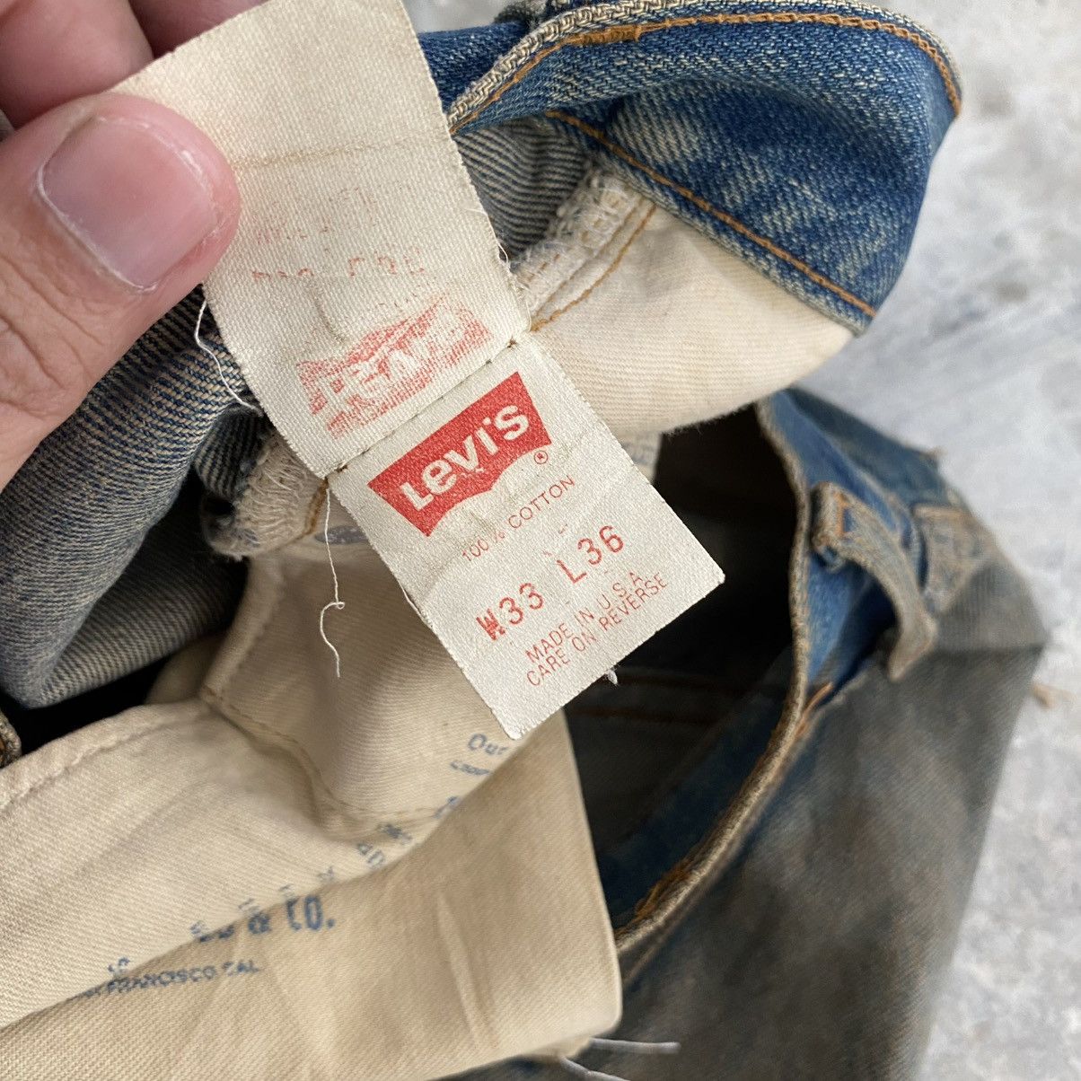 Levi's Thrashed! Vintage 90’s Levis 501 Big E Selvedge Jeans Size US 32 / EU 48 - 24 Thumbnail
