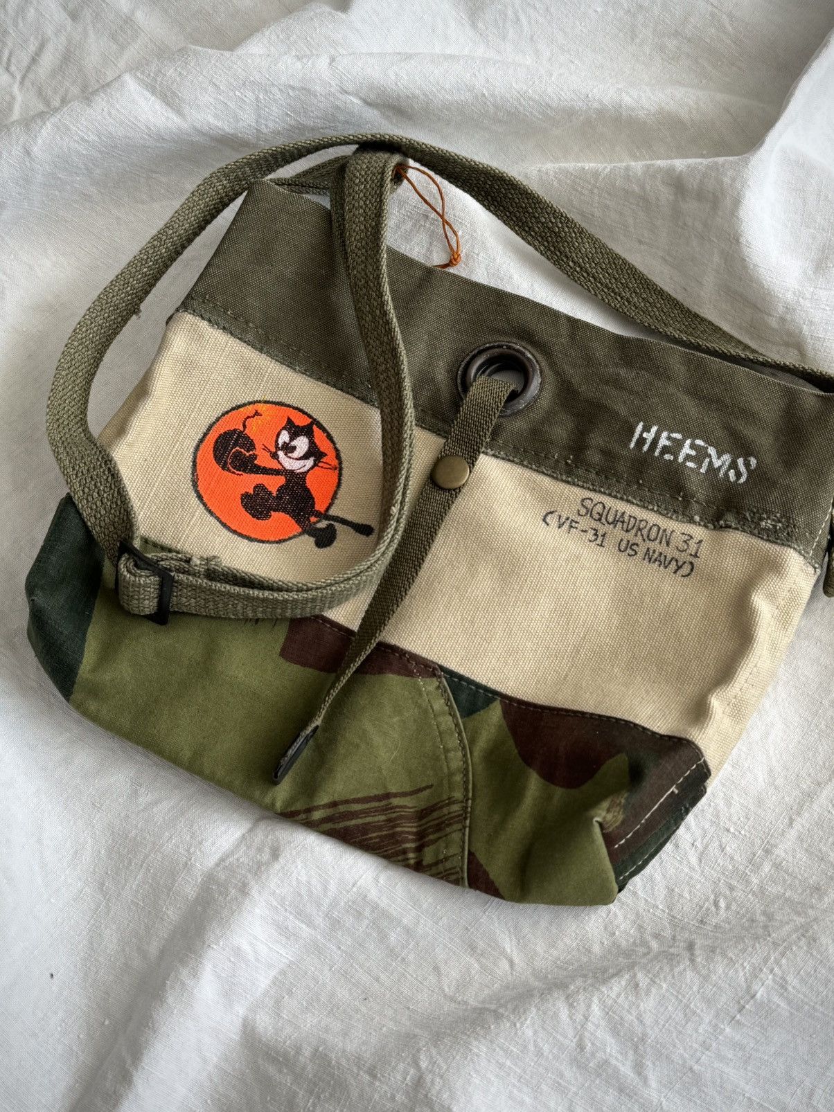 Vintage Vintage Heems Recycled Handmade Military Messenger Bag Size ONE SIZE - 6 Thumbnail