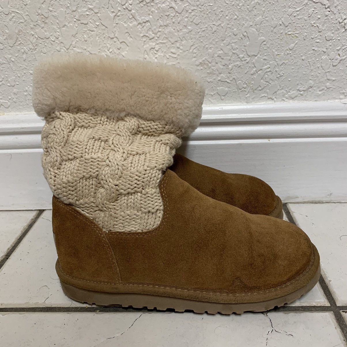 Ugg UGG Sweater Boots Size 4 Size US 4 / IT 34 - 4 Thumbnail