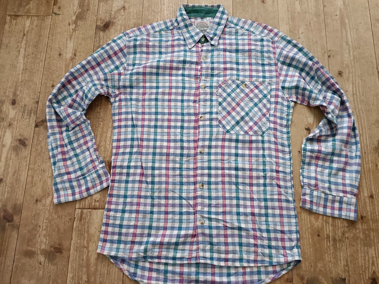 Levi's Vintage Levis mens shirt size S check dr1 Size US S / EU 44-46 / 1 - 1 Thumbnail