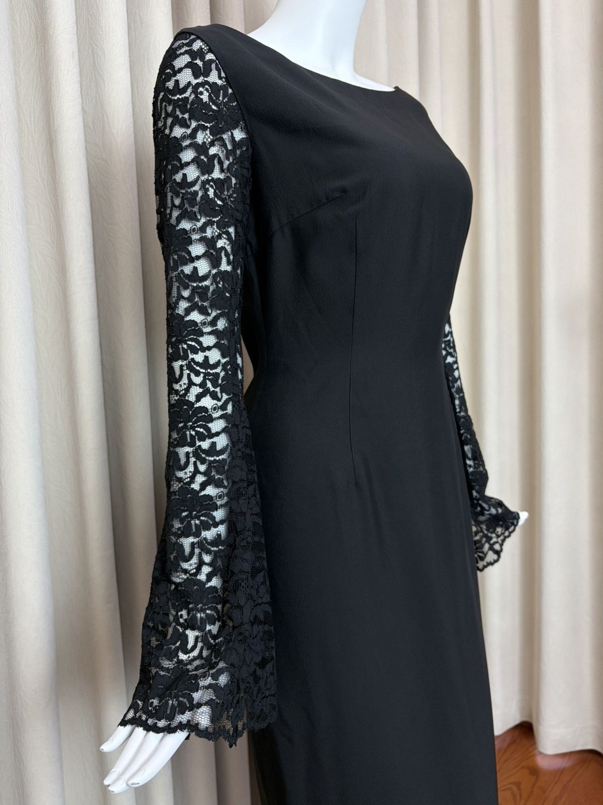 Dolce & Gabbana Vintage Dolce & Gabbana Black Lace Evening Gown Size M / US 6-8 / IT 42-44 - 3 Thumbnail