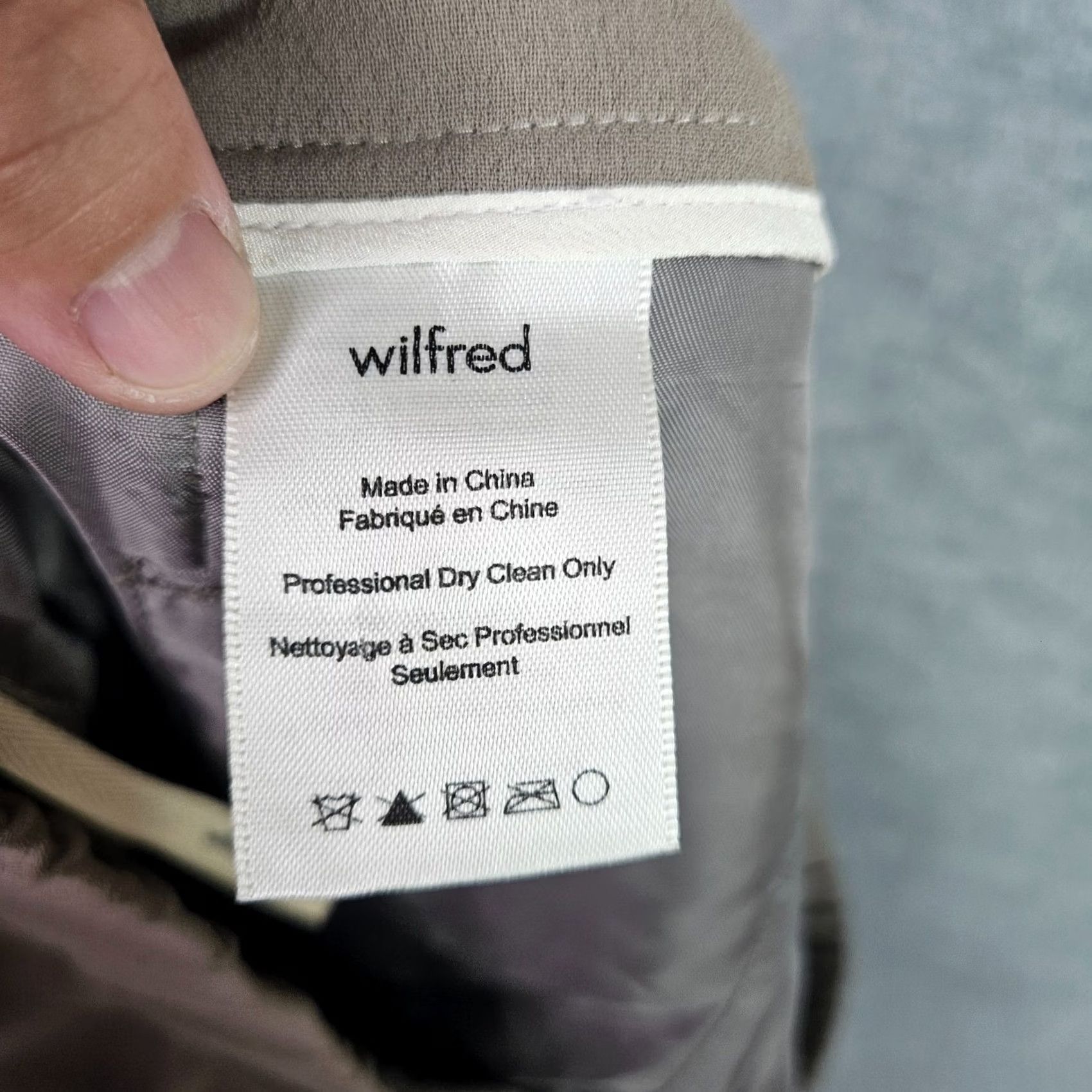 Vintage Wilfred Beige Women's Pants Flat Front Pockets Size 8 Trousers Casual Classy Pants Beige Womens 8 Regular Front Flat Pockets- Wilfred Size 30" / US 8 / IT 44 - 6 Thumbnail