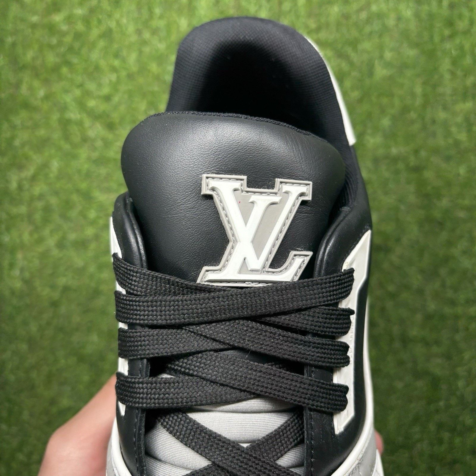Louis Vuitton 9.5-10 US Louis Vuitton Trainer ' Black Grey White ' | GOOD! Size US 10 / EU 43 - 17 Thumbnail