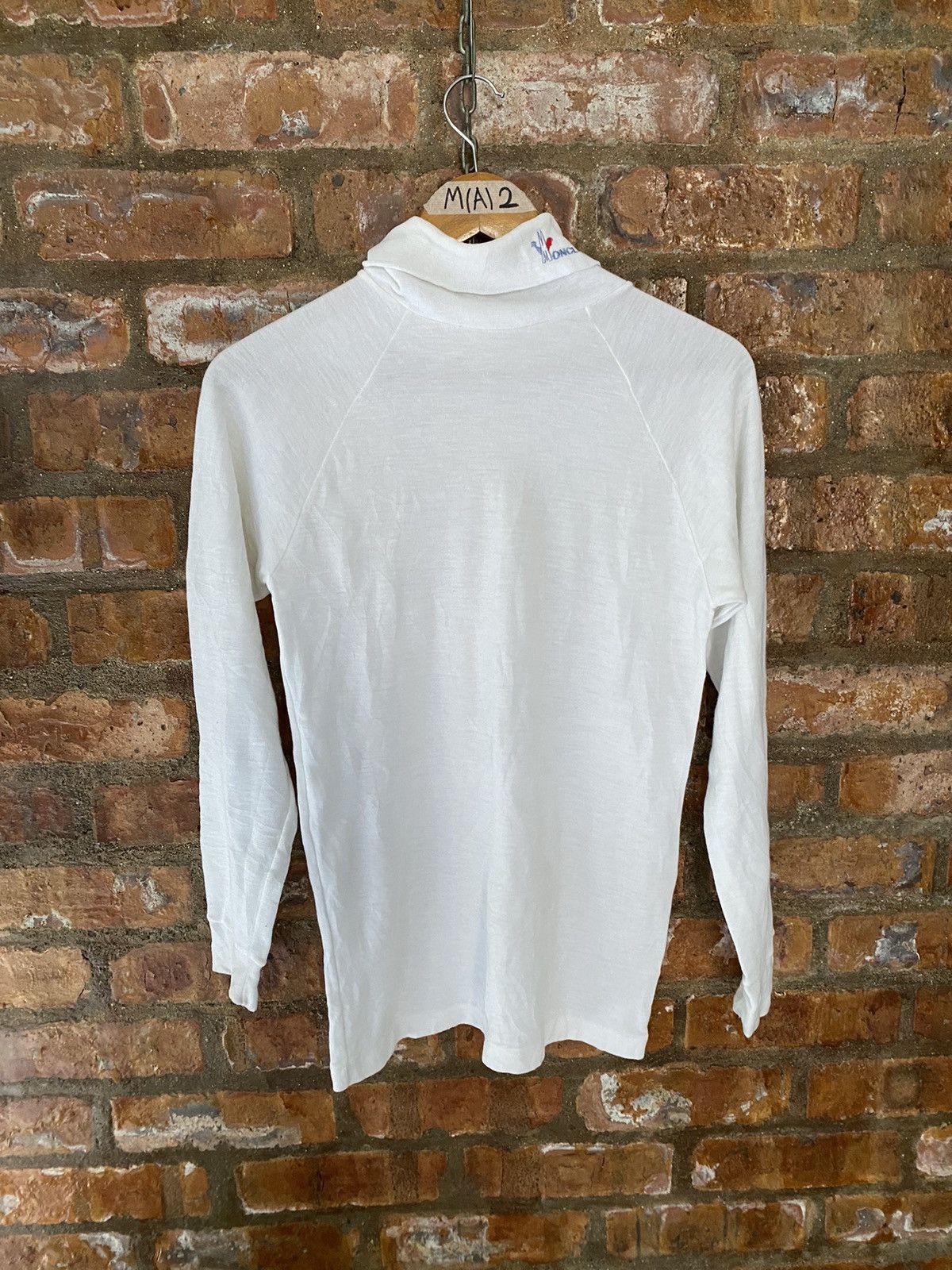 Moncler 1990s turtle neck embroidered logo Size M / US 6-8 / IT 42-44 - 3 Thumbnail