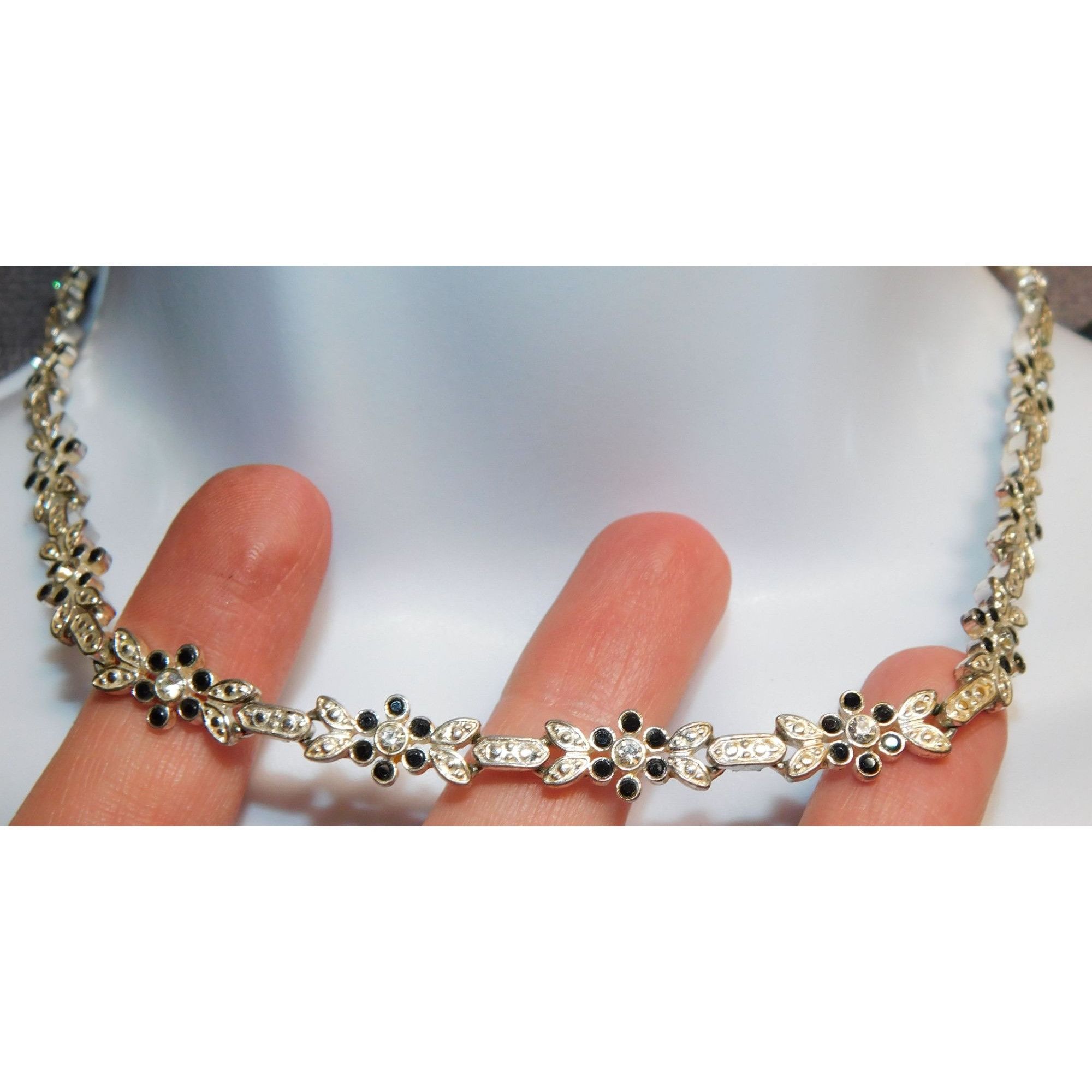 Other Floral Rhinestone Necklace Size ONE SIZE - 1 Thumbnail