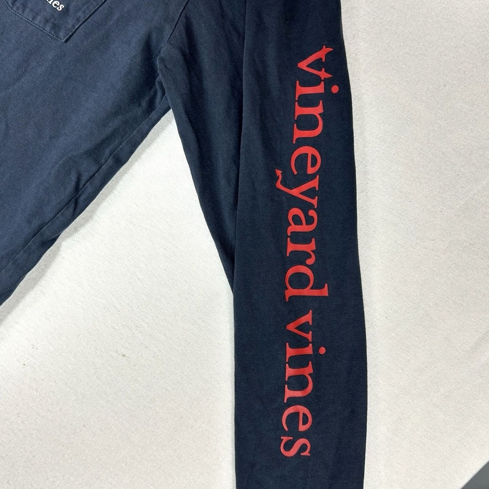 Vineyard Vines Vineyard Vines Long Sleeve Shirt Men's S Blue Christmas Naughty or Nice Whale Pockets T-Shirt Size US S / EU 44-46 / 1 - 5 Thumbnail