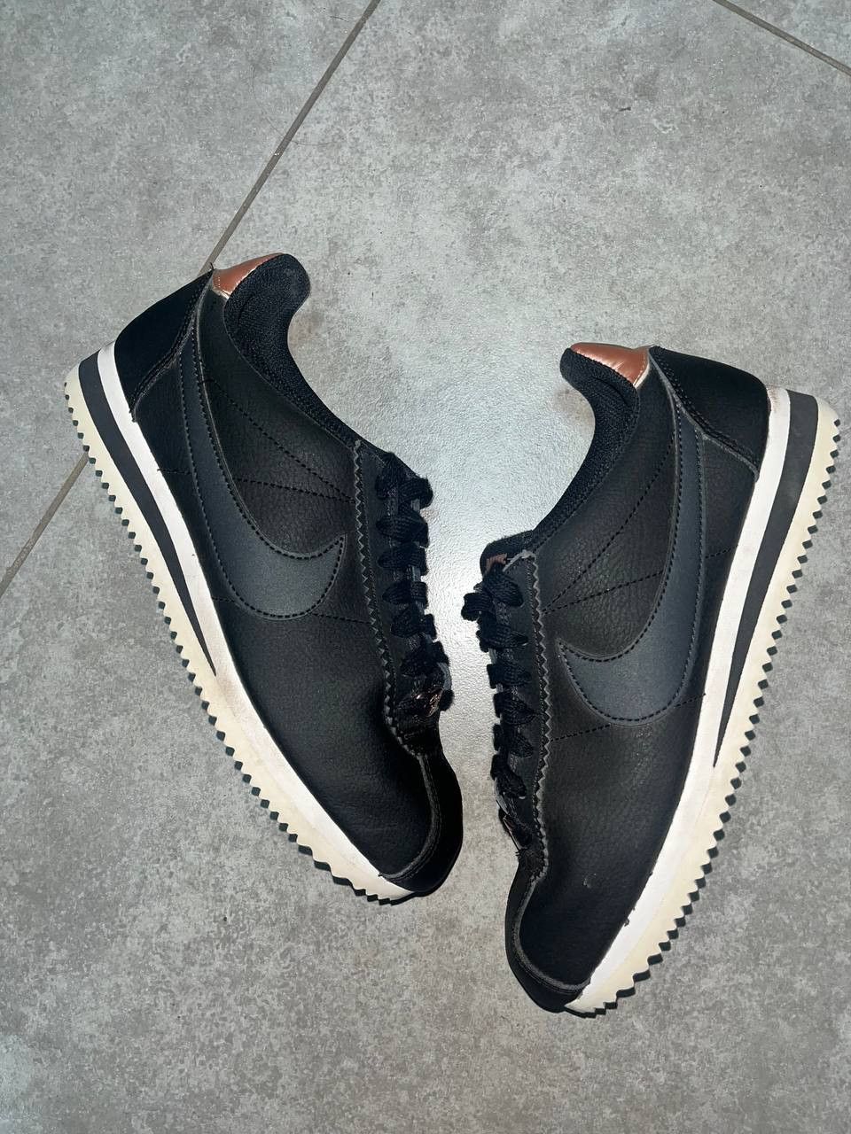 Nike Classic Cortez Bronze Heel 2018