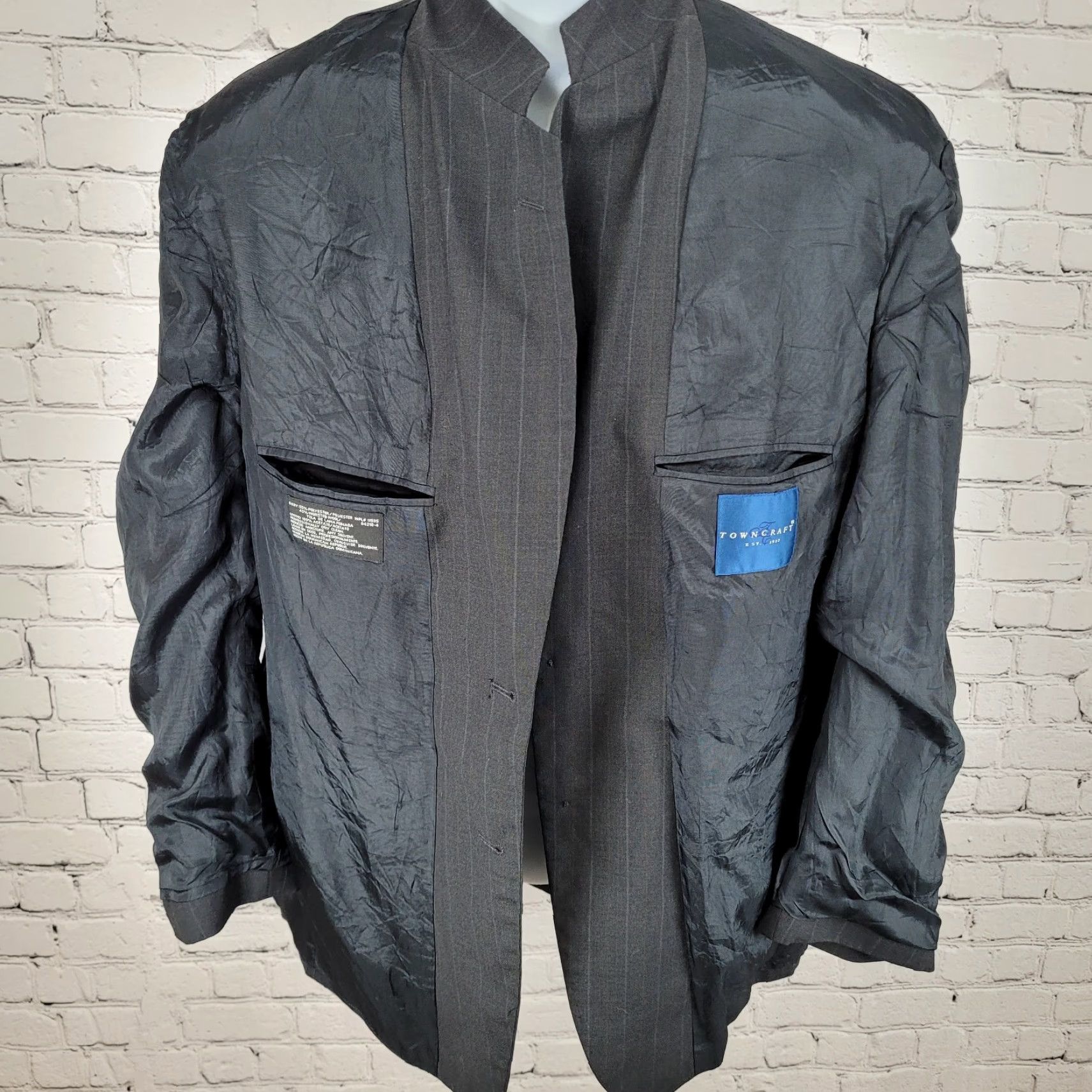 Vintage Towncraft Blazer Sport Coat Grey Worsted Wool Blend Pinstriped 2 Button Size 42 Size 42R - 5 Thumbnail
