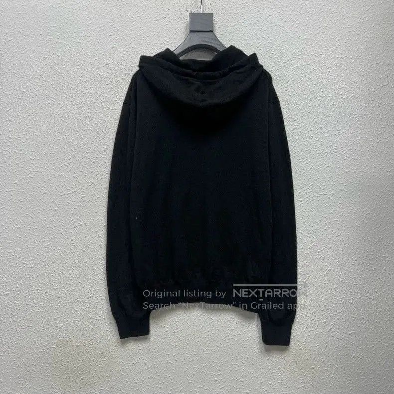 Louis Vuitton Louis Vuitton Black Logo Hooded Cashmere Sweatshirt. Size US M / EU 48-50 / 2 - 2 Thumbnail