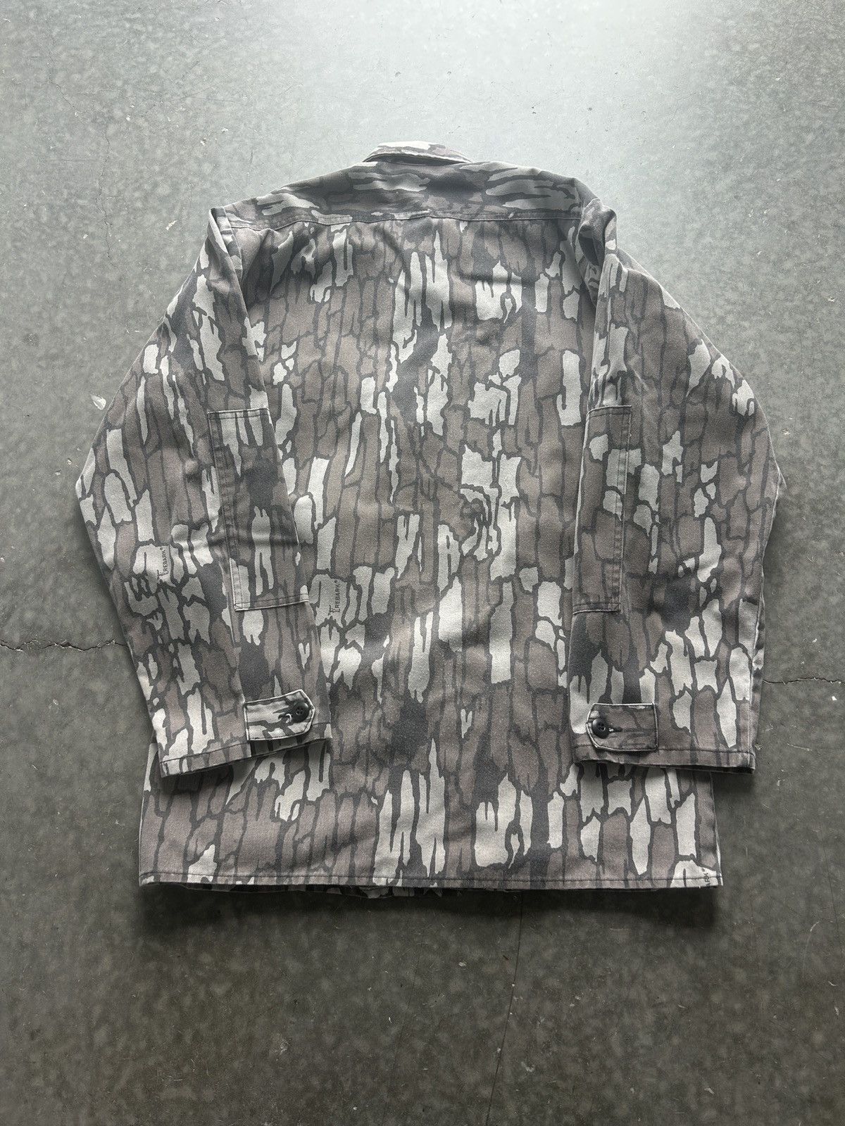 Vintage Vintage 90s Trebark Camo Chore Jacket Size US XL / EU 56 / 4 - 8 Thumbnail
