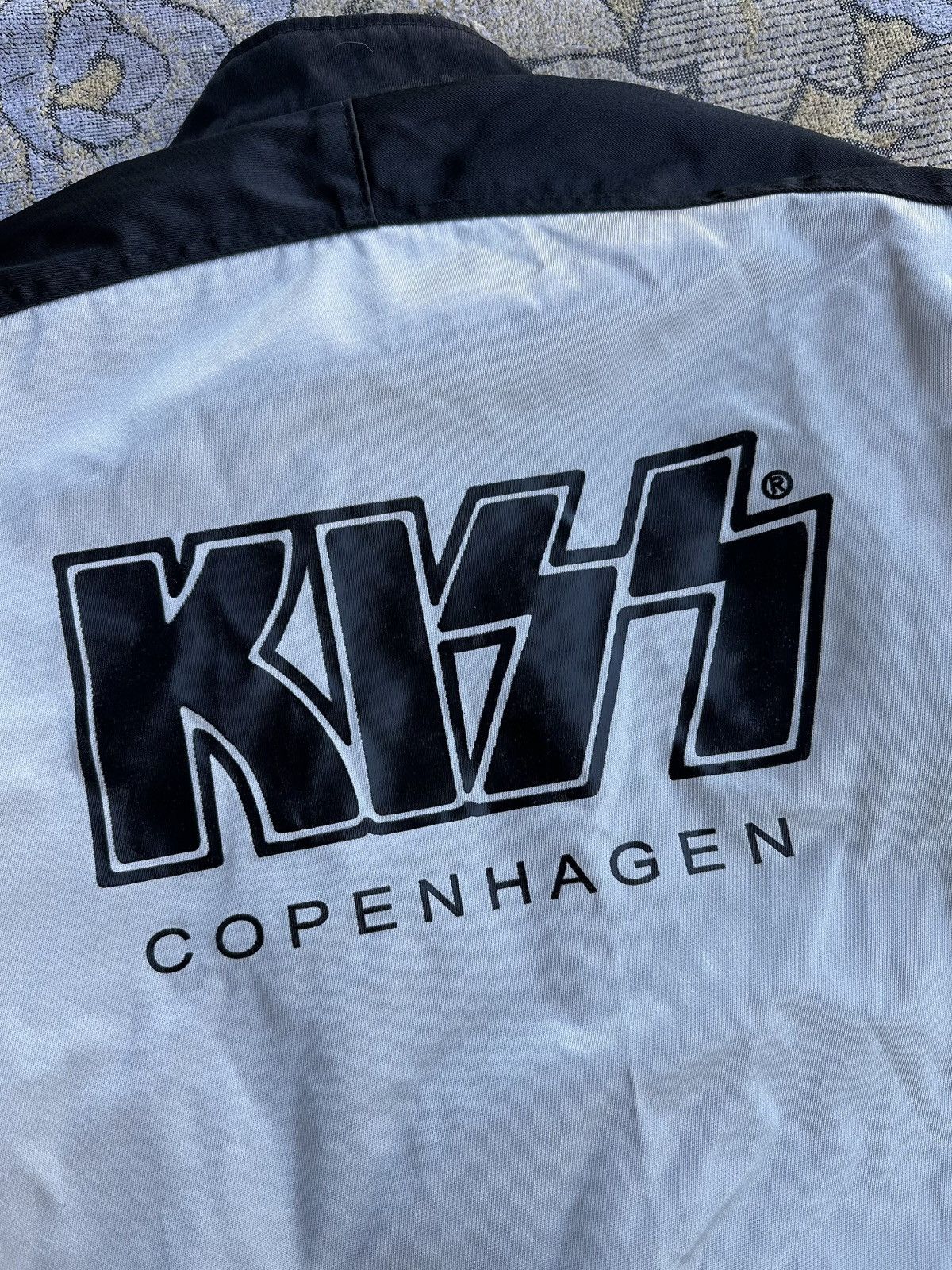 Band Tees × KISS × Schott Silver reflective vintage Schott x DKB x KISS bomber jacket Size US L / EU 52-54 / 3 - 12 Thumbnail