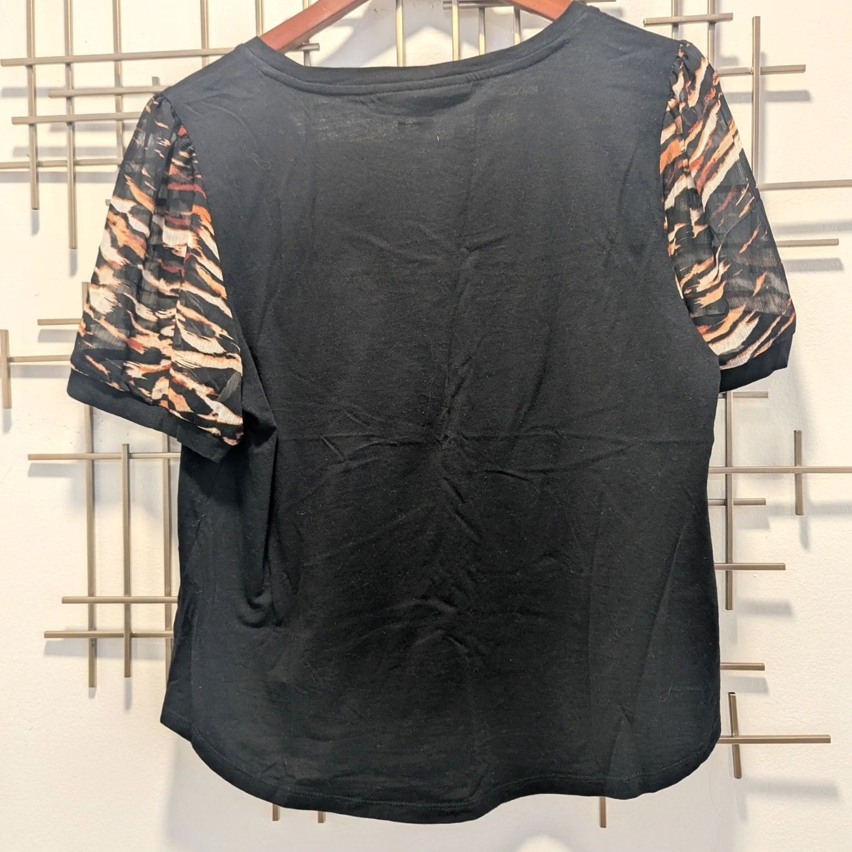 DKNY DKNY Black Mixed Media Tiger Print Sheer Short Puff Sleeve Top Women's Size L Size L / US 10 / IT 46 - 2 Thumbnail