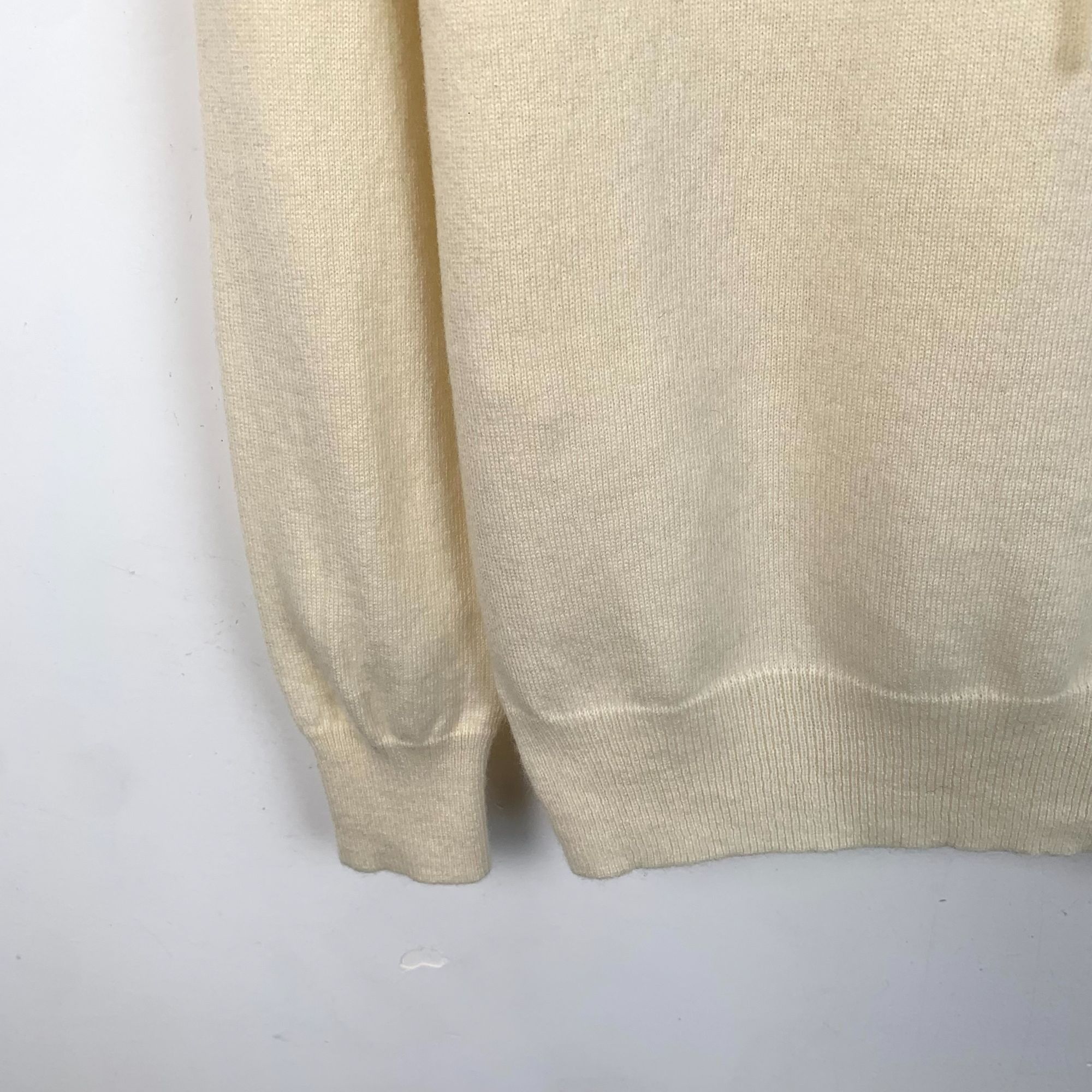 Max Mara Max Mara Beige Cashmere & Wool Logo Hoodie Womens Size XS / US 0-2 / IT 36-38 - 4 Thumbnail