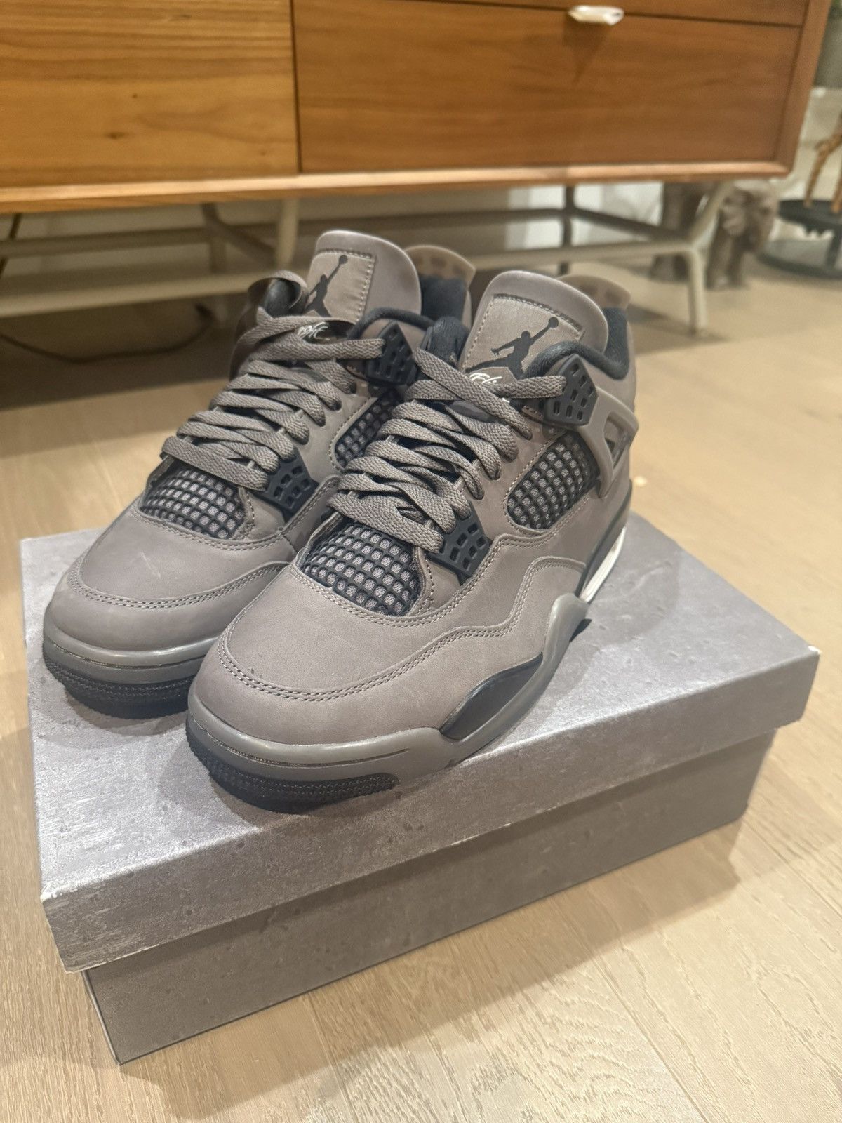 Jordan Brand Nike Air Jordan 4 Retro Cave Stone Men's Size 8.5 New Size US 8.5 / EU 41-42 - 1 Thumbnail