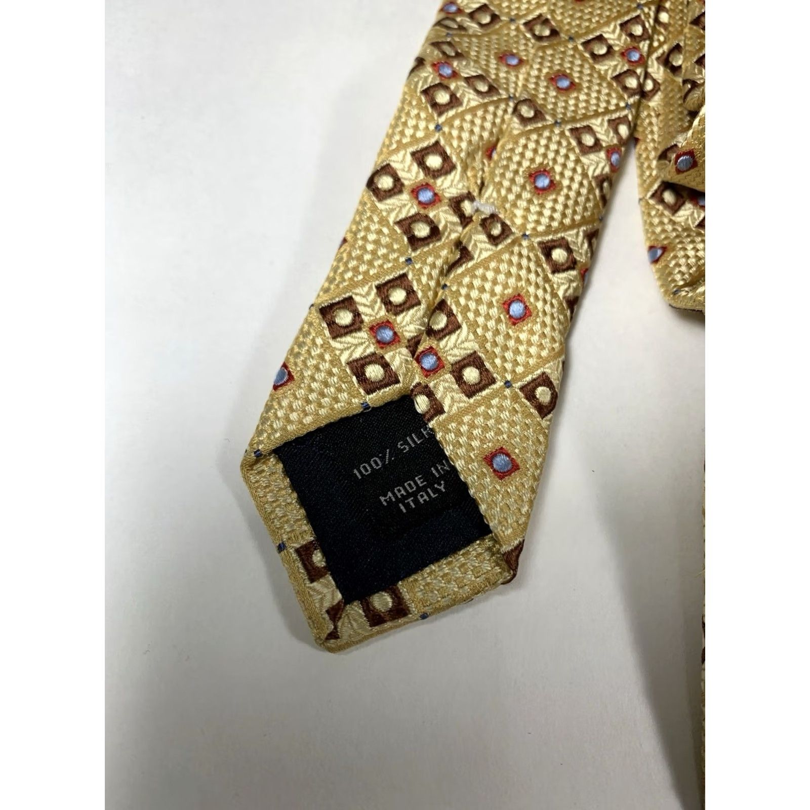 Jos. A. Bank Jos. A. Bank Silk Tie Yellow Geometric Made in ITALY Tie Men Classic 57"-60" Self Tie Geometric Yellow Silk 100% Italy Vintage: No Size ONE SIZE - 2 Thumbnail