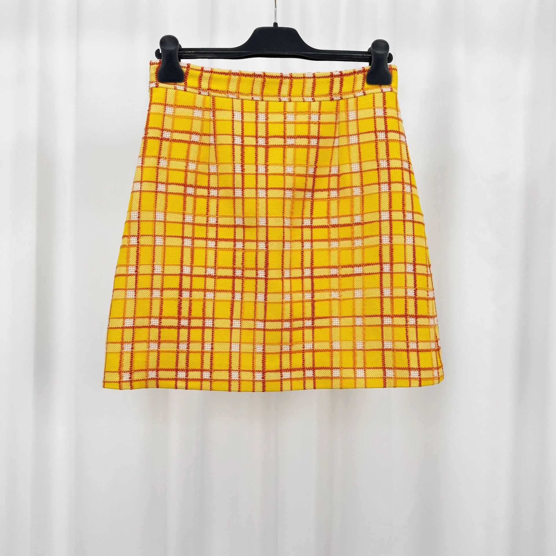 Gucci Gucci wool woven check skirt 42 new Size 28" / US 6 / IT 42 - 2 Thumbnail