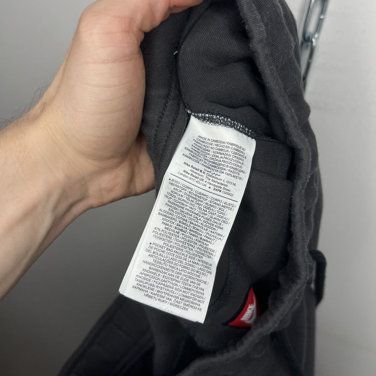 Nike Nike Tech Fleece Joggers Pants Sweatpants Black Grey Size US 32 / EU 48 - 9 Thumbnail