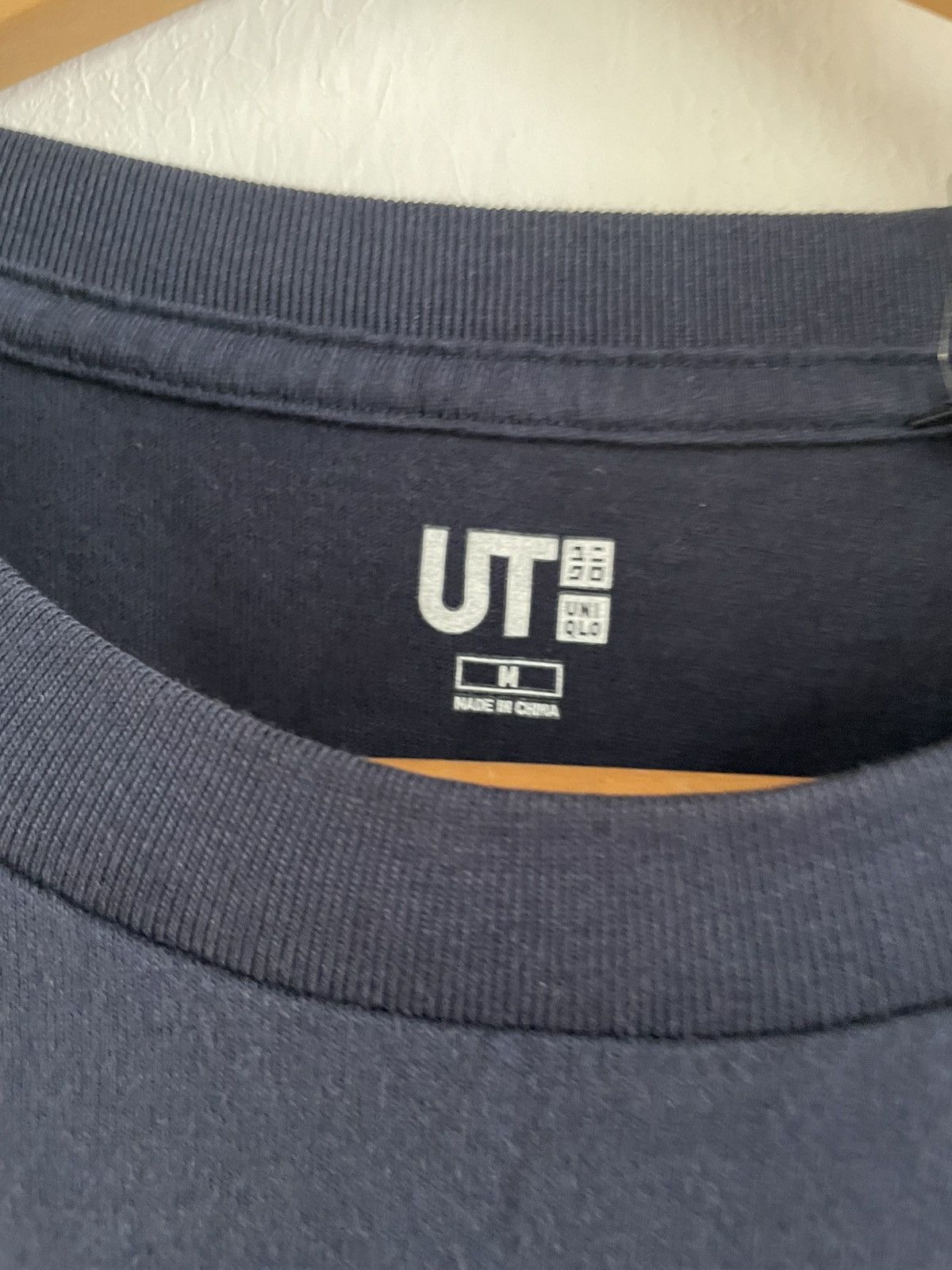 Anime Uniqlo x Jujutsu Kaisen Itadori Size US M / EU 48-50 / 2 - 4 Thumbnail