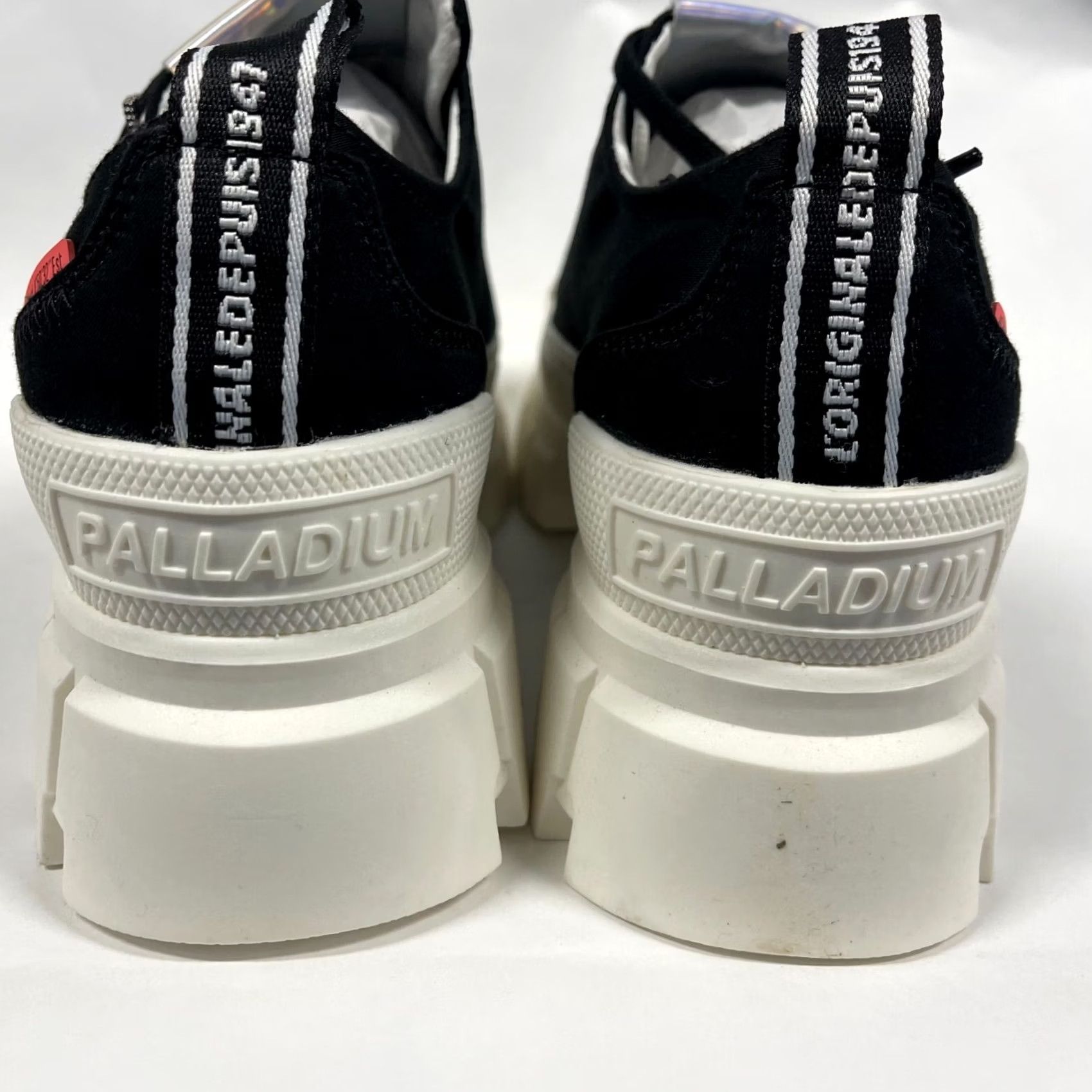 Palladium Palladium Boot Womens 10 Black Marshmallow Chunky Sole 97 Lo TX Platform Round Toe Shameless Sized US 10 Shoes Women Size US 10 / IT 40 - 6 Thumbnail