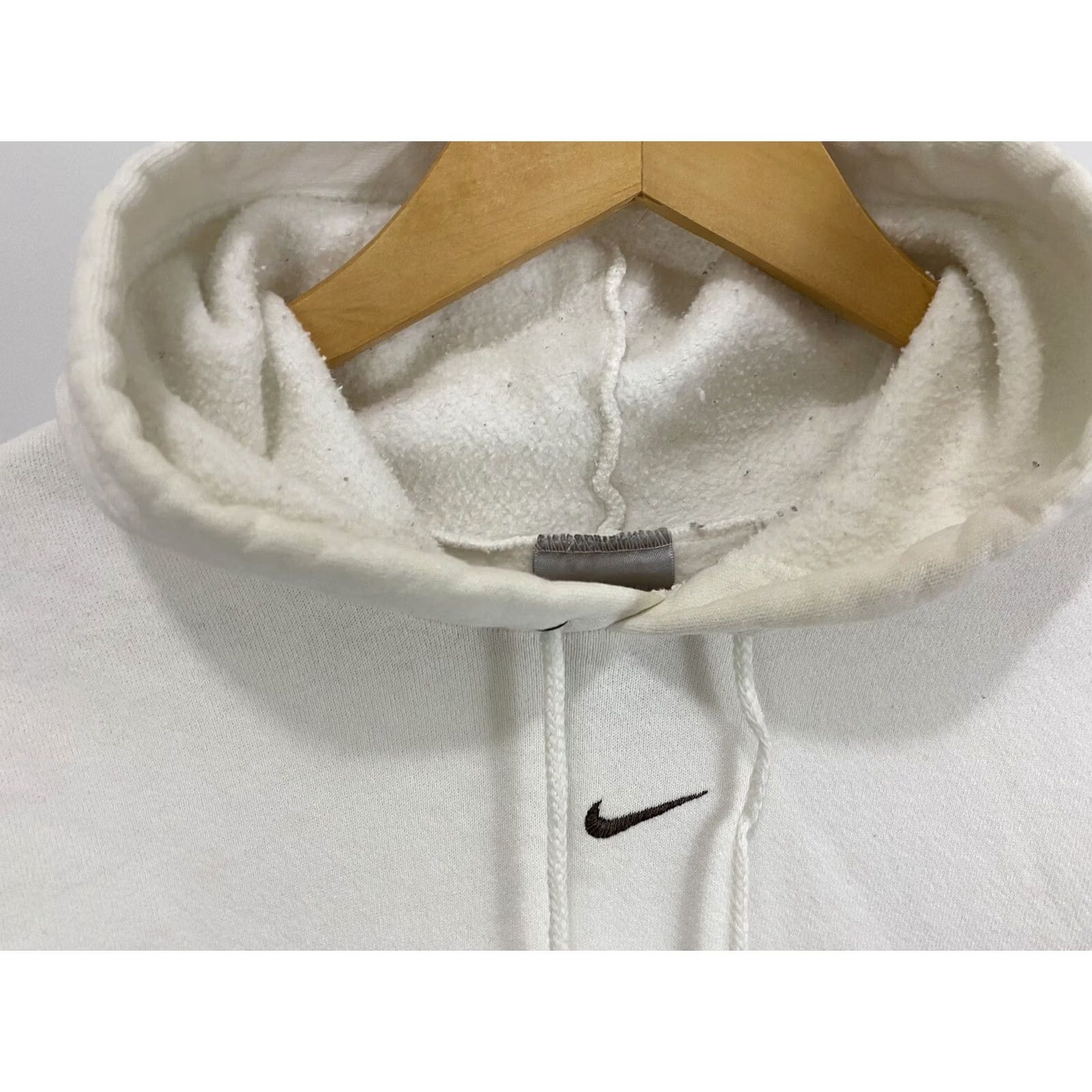 Nike VTG Nike Center Swoosh Check Travis Scott RARE White Hoodie Sweatshirt Size M Mens Hoodie White Nike Center Swoosh Check Travis Scott 90s Inspired Size US M / EU 48-50 / 2 - 3 Thumbnail