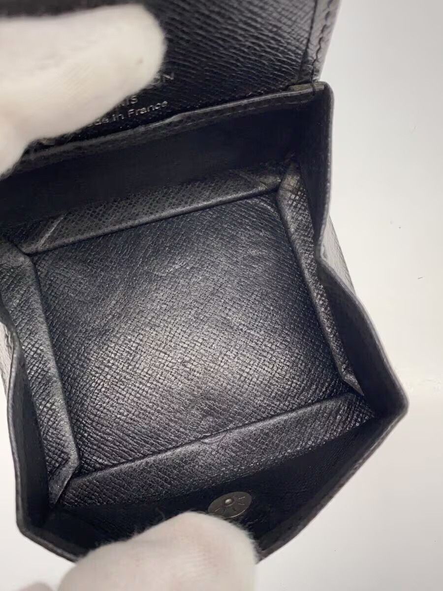 Louis Vuitton Louis Vuitton Taiga Porte Monet Boite Leather Black Size ONE SIZE - 4 Thumbnail