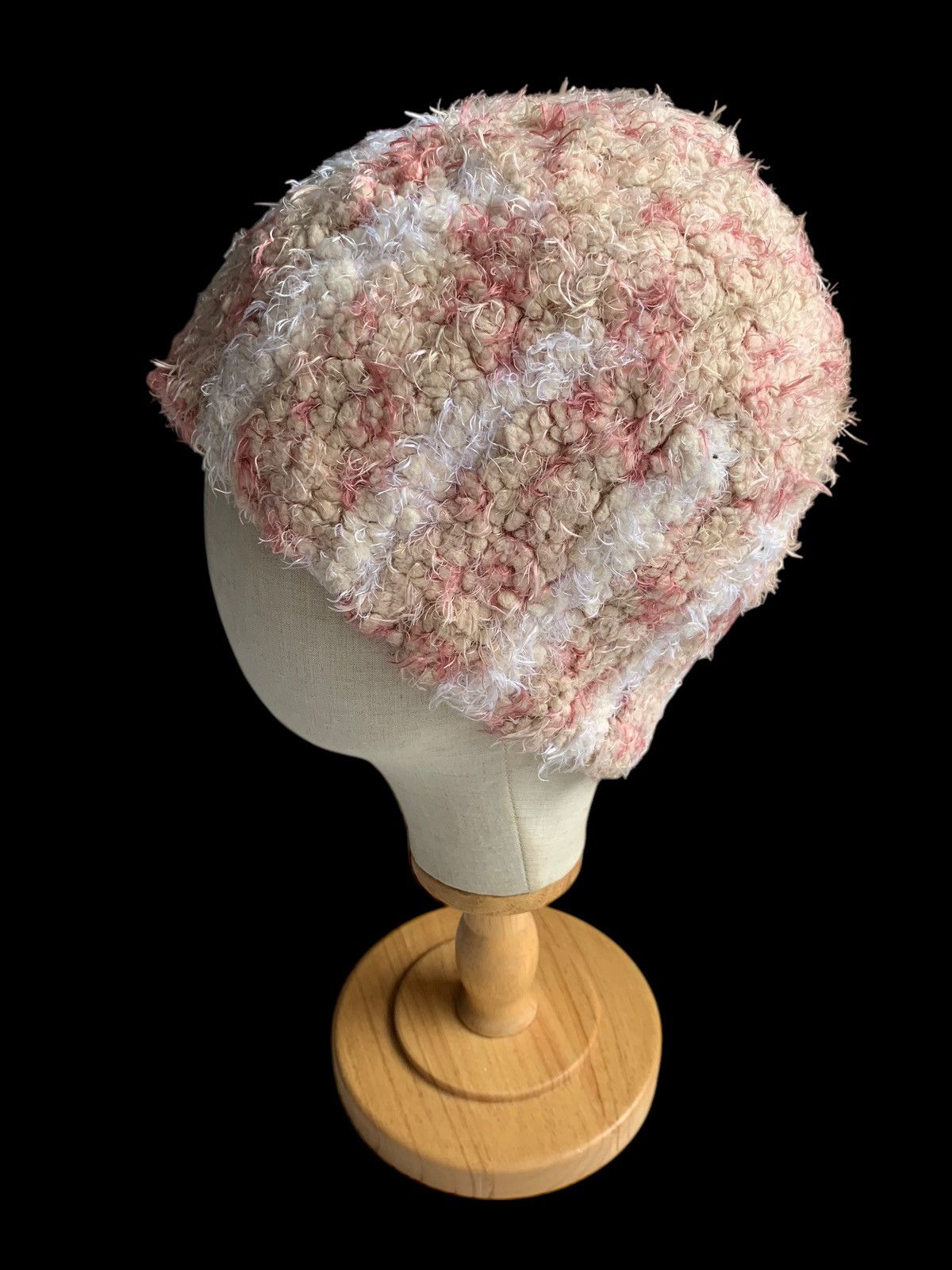 Japanese Brand × Vintage Knitted Crochet Handmade Japanese Winter Sessions Beanie Hat Size ONE SIZE - 2 Thumbnail