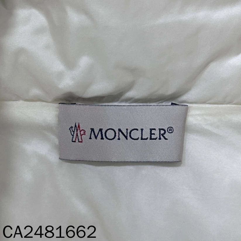 Moncler Moncler Ivory Knit Down Jacket M 99% New Size M / US 6-8 / IT 42-44 - 4 Thumbnail
