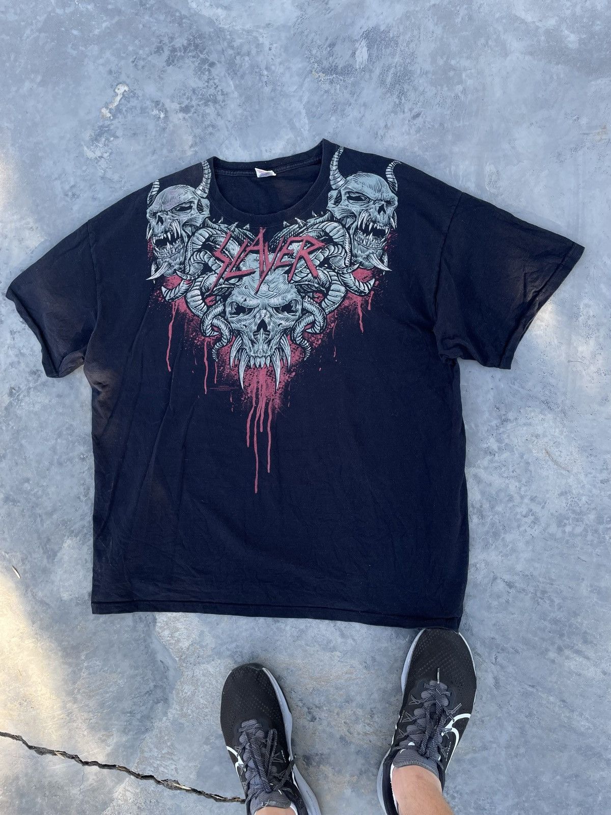 Band Tees Vintage 2000s Slayer Graphic Y2k Band T Shirt Faded Rock Tee Size US XL / EU 56 / 4 - 5 Thumbnail