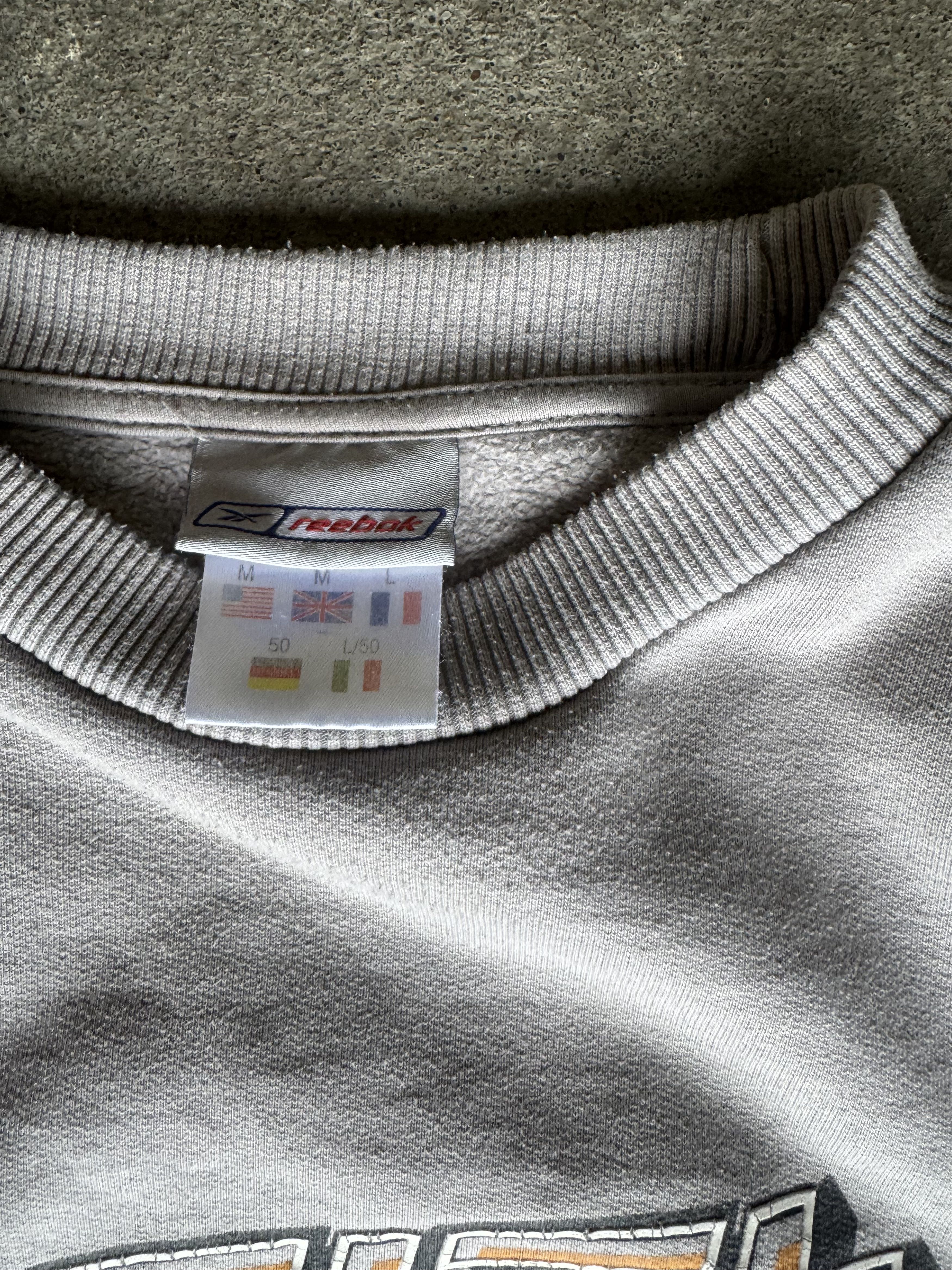 Reebok Reebok 90s Logo Grey Crewneck Size US M / EU 48-50 / 2 - 5 Thumbnail