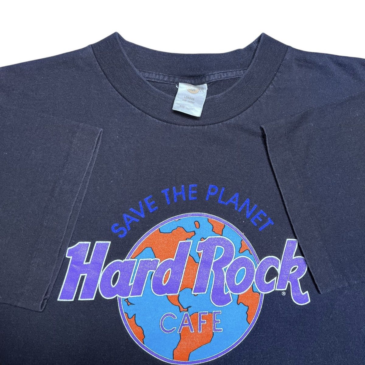 Hard Rock Cafe Vintage 1990s Hard Rock Cafe Save The Planet London Tee Size US L / EU 52-54 / 3 - 2 Thumbnail